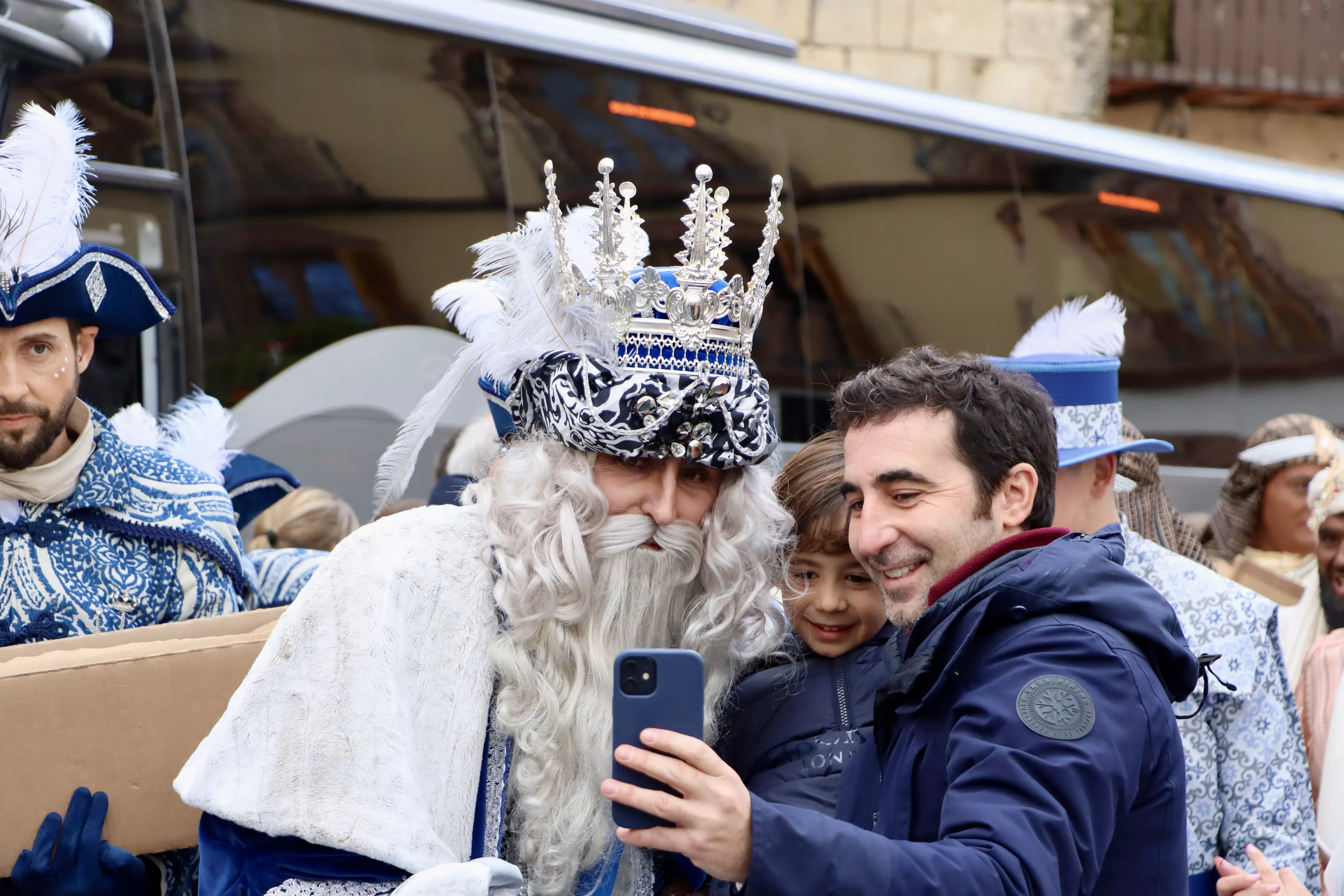 Adoración de los Reyes Magos al Niño Jesús