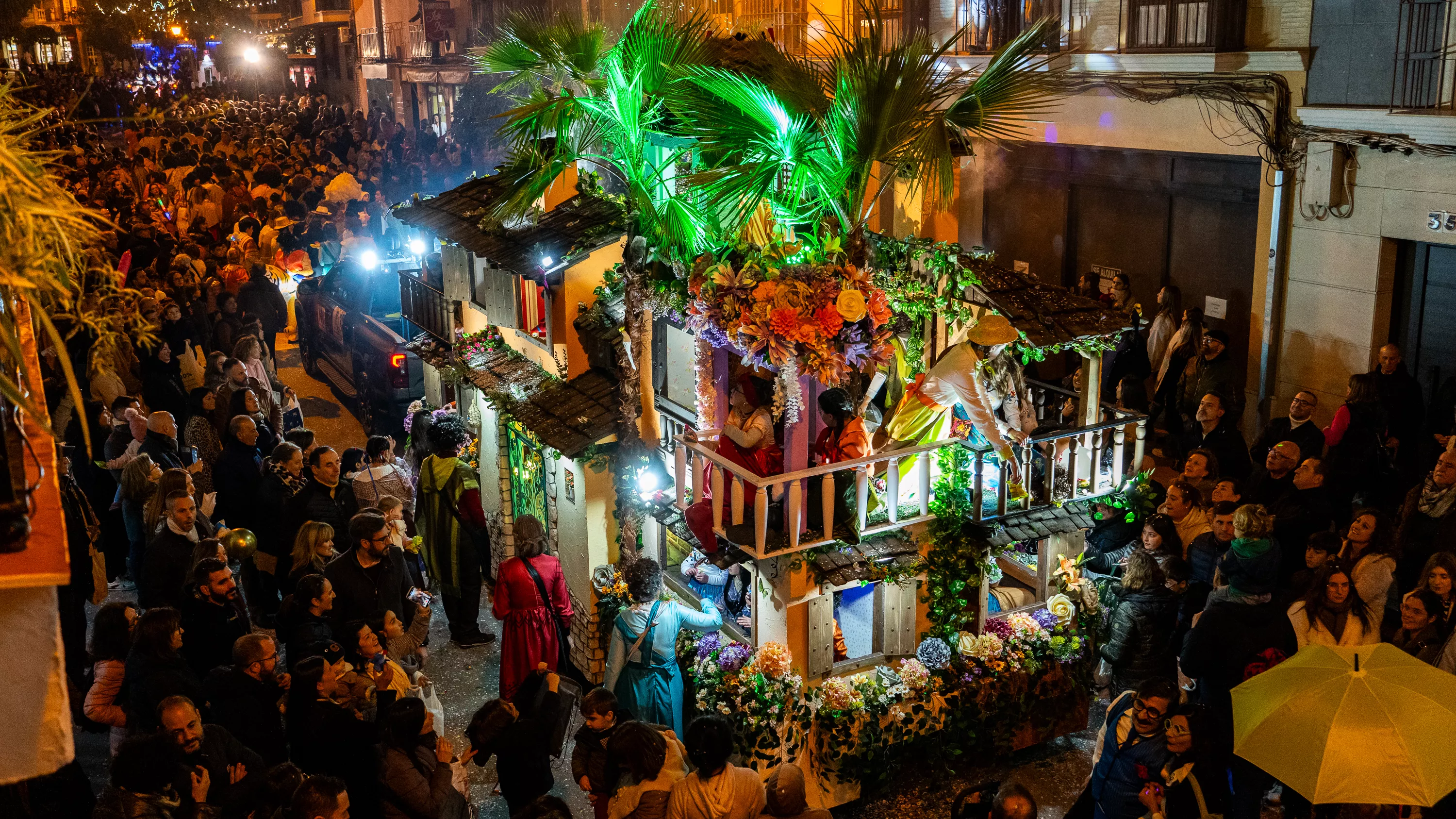 La carroza "Encanto", ganadora de la Cabalgata de la Ilusión 2024