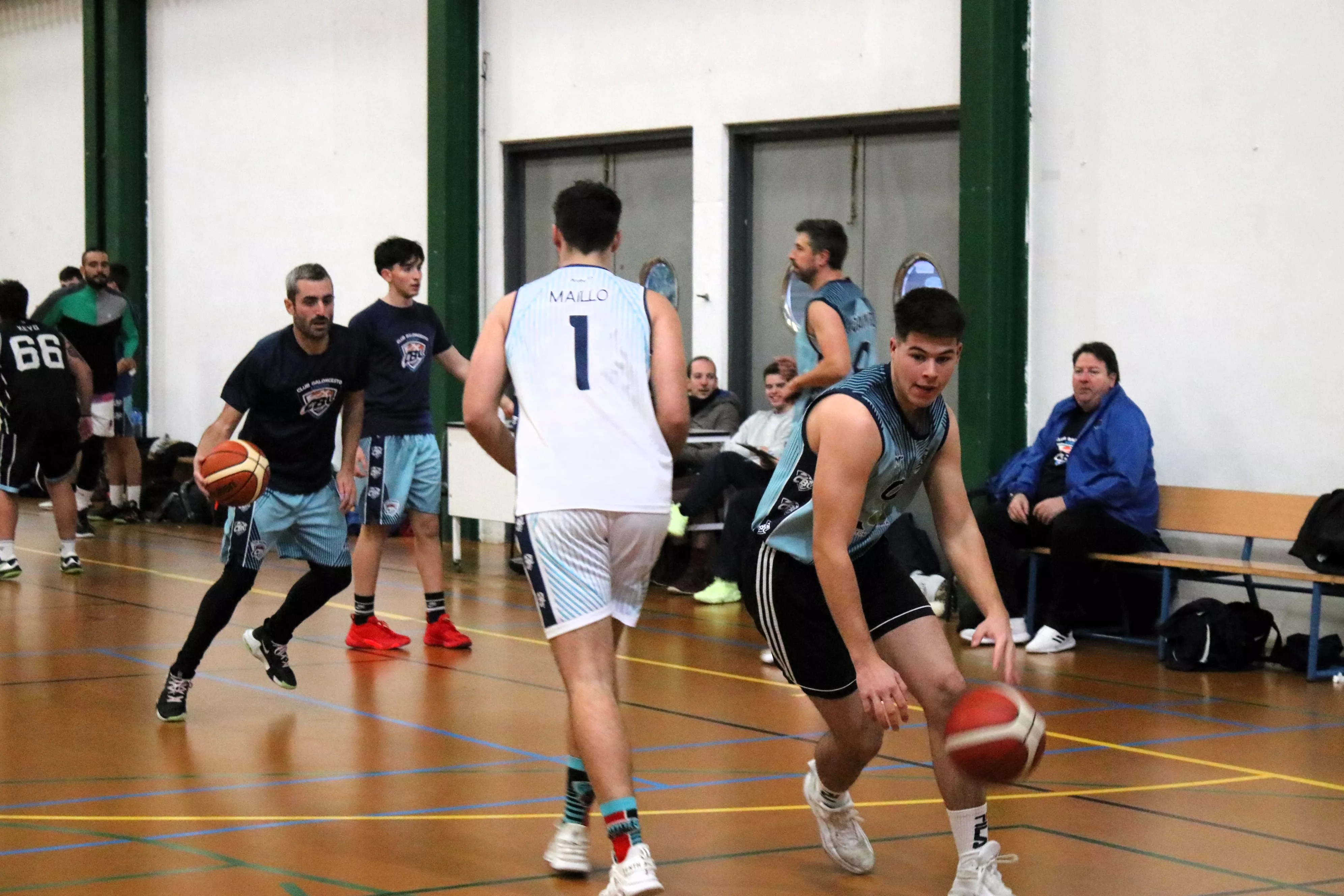 III Torneo de Baloncesto "Zapatillas Solidarias"