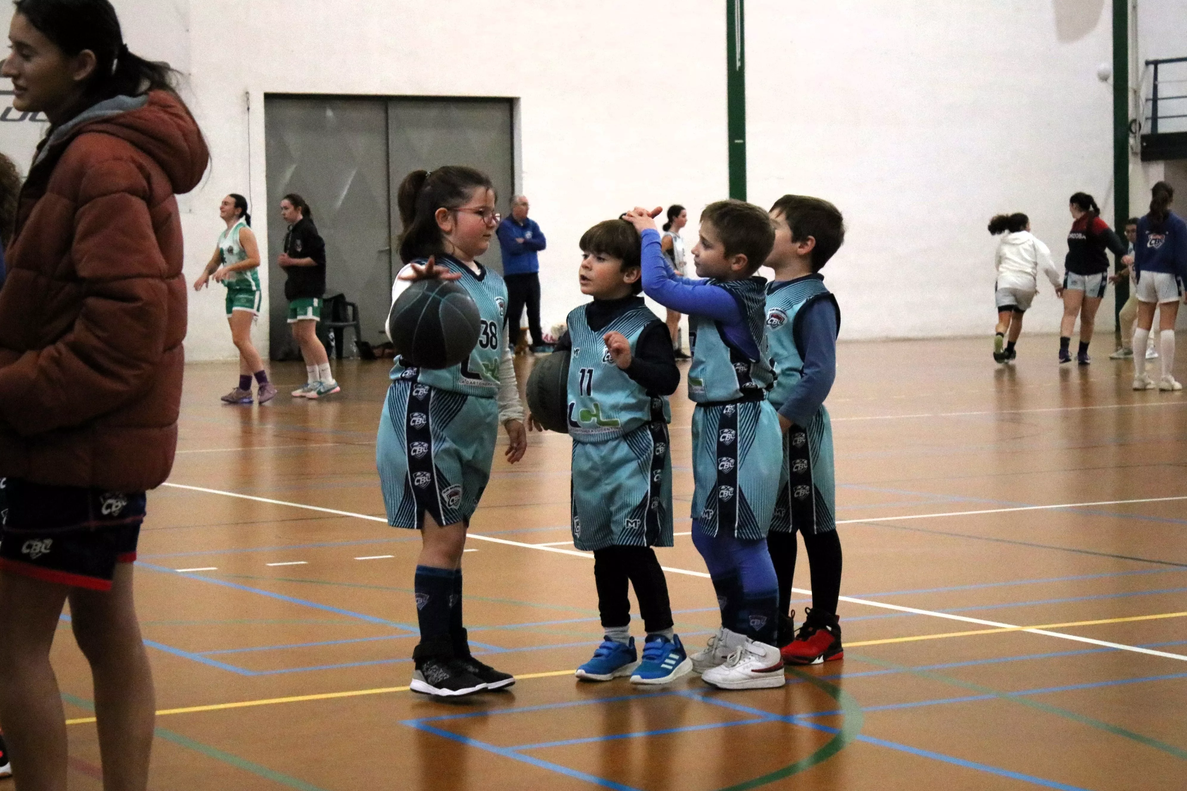 III Torneo de Baloncesto "Zapatillas Solidarias"