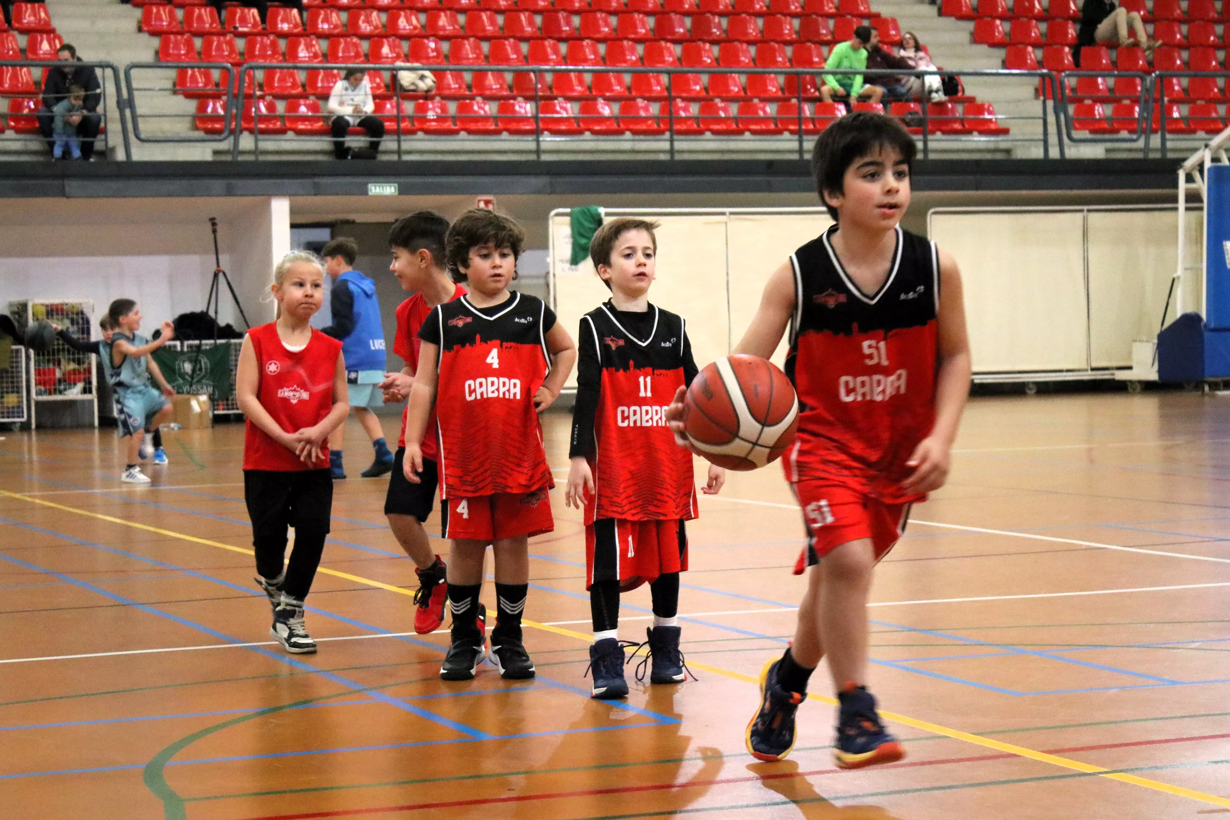 III Torneo de Baloncesto "Zapatillas Solidarias"