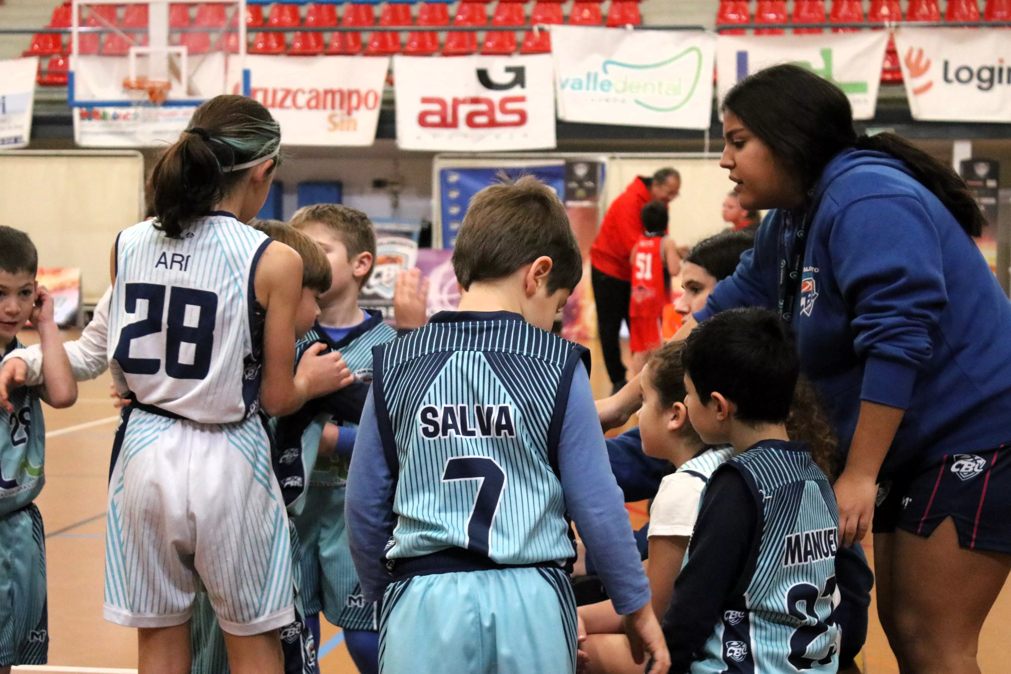 III Torneo de Baloncesto "Zapatillas Solidarias"