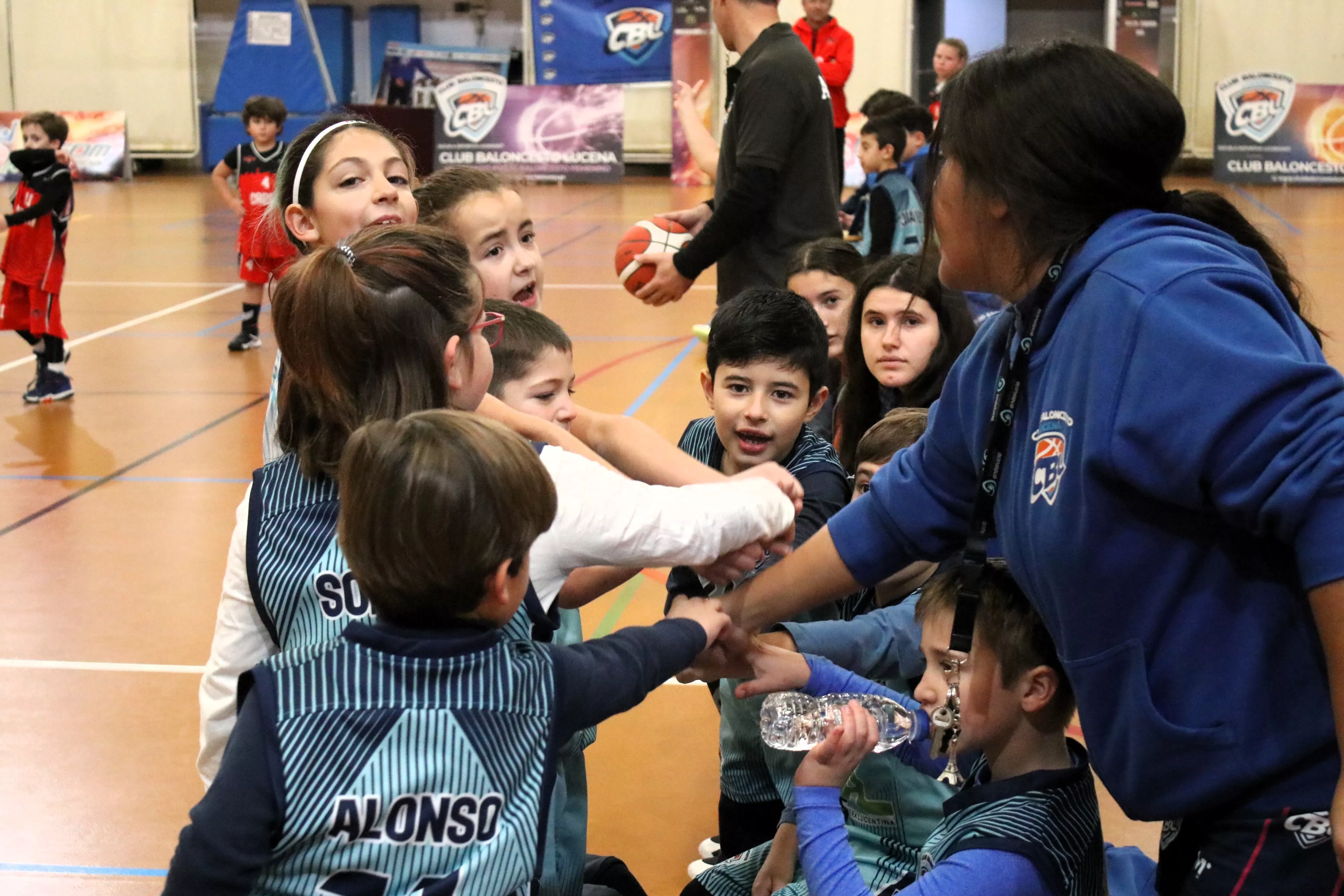 III Torneo de Baloncesto "Zapatillas Solidarias"