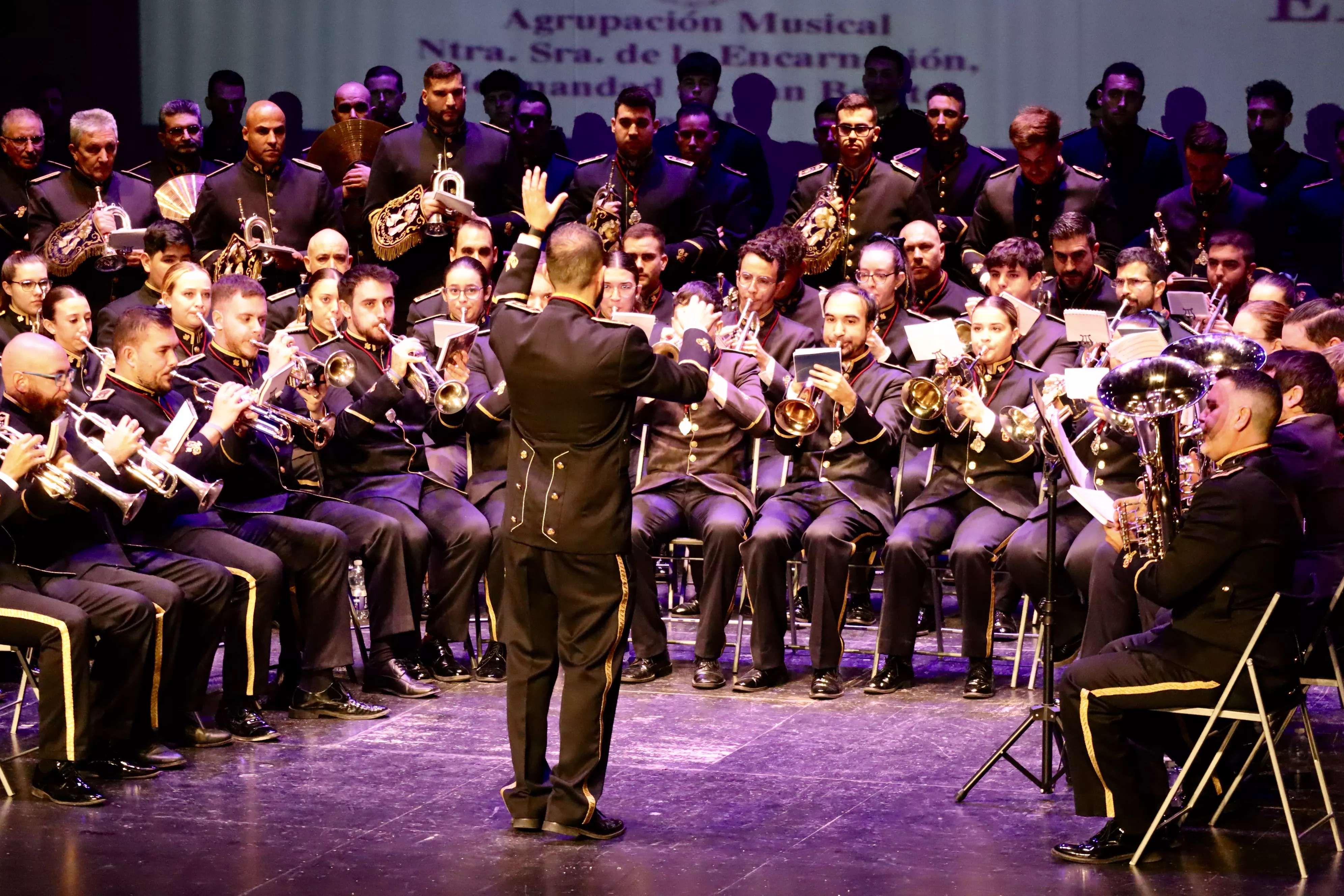 Concierto de Marchas Procesionales. Centenario de La Sangre. Agrupación Musical Ntra. Sra. de la Encarnación. Hermandad de San Benito. Sevilla Concierto de Marchas Procesionales. Centenario de La Sangre. Agrupación Musical Ntra. Sra. de la Encarnación. Hermandad de San Benito. Sevilla