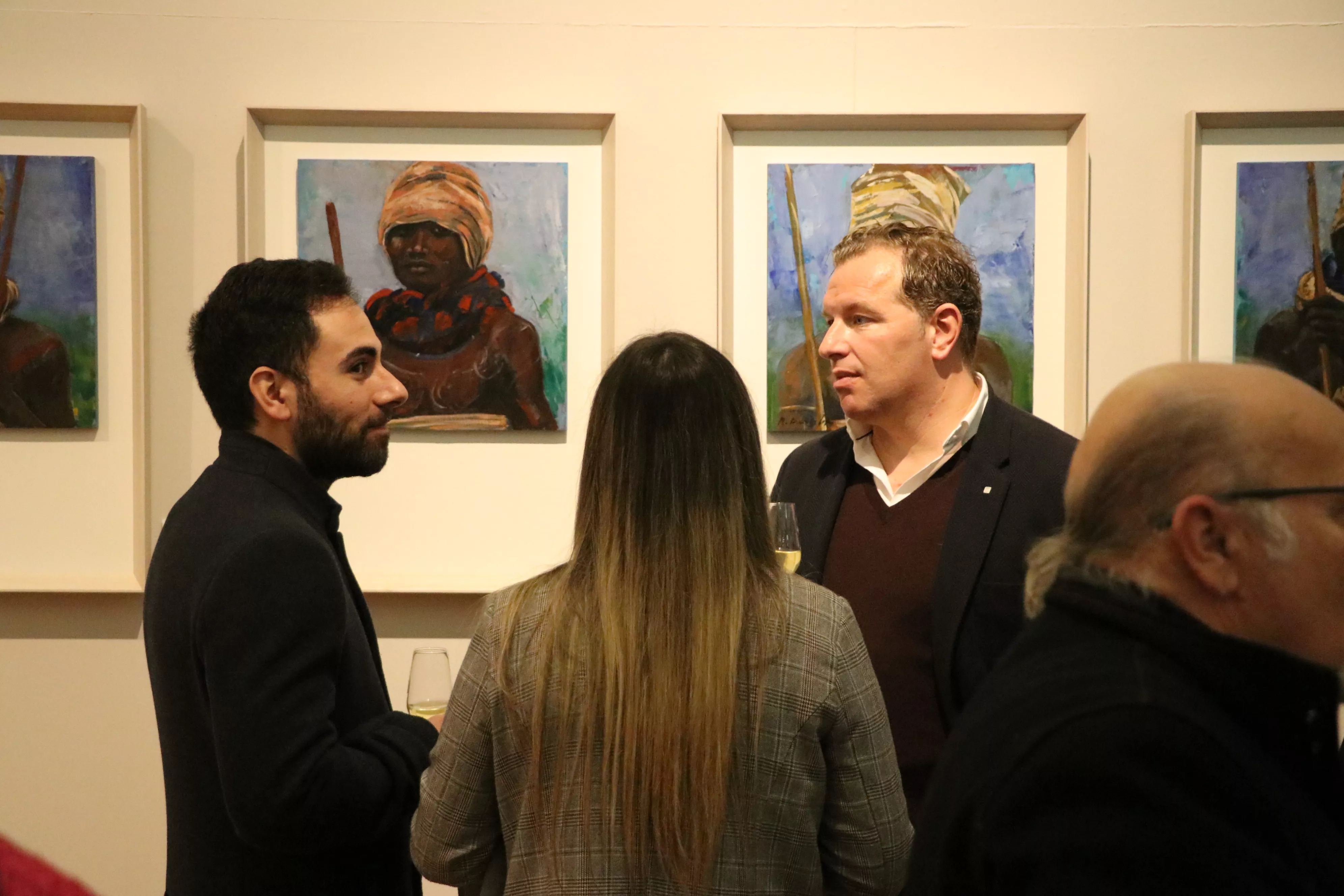 Exposición 'Miradas Itinerantes' de María Dolores López Cibanto