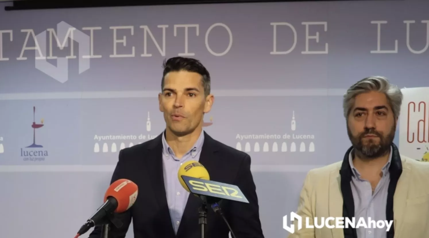 Domingo Escobar y Francisco Barbancho durante la presentación de la programación cultural