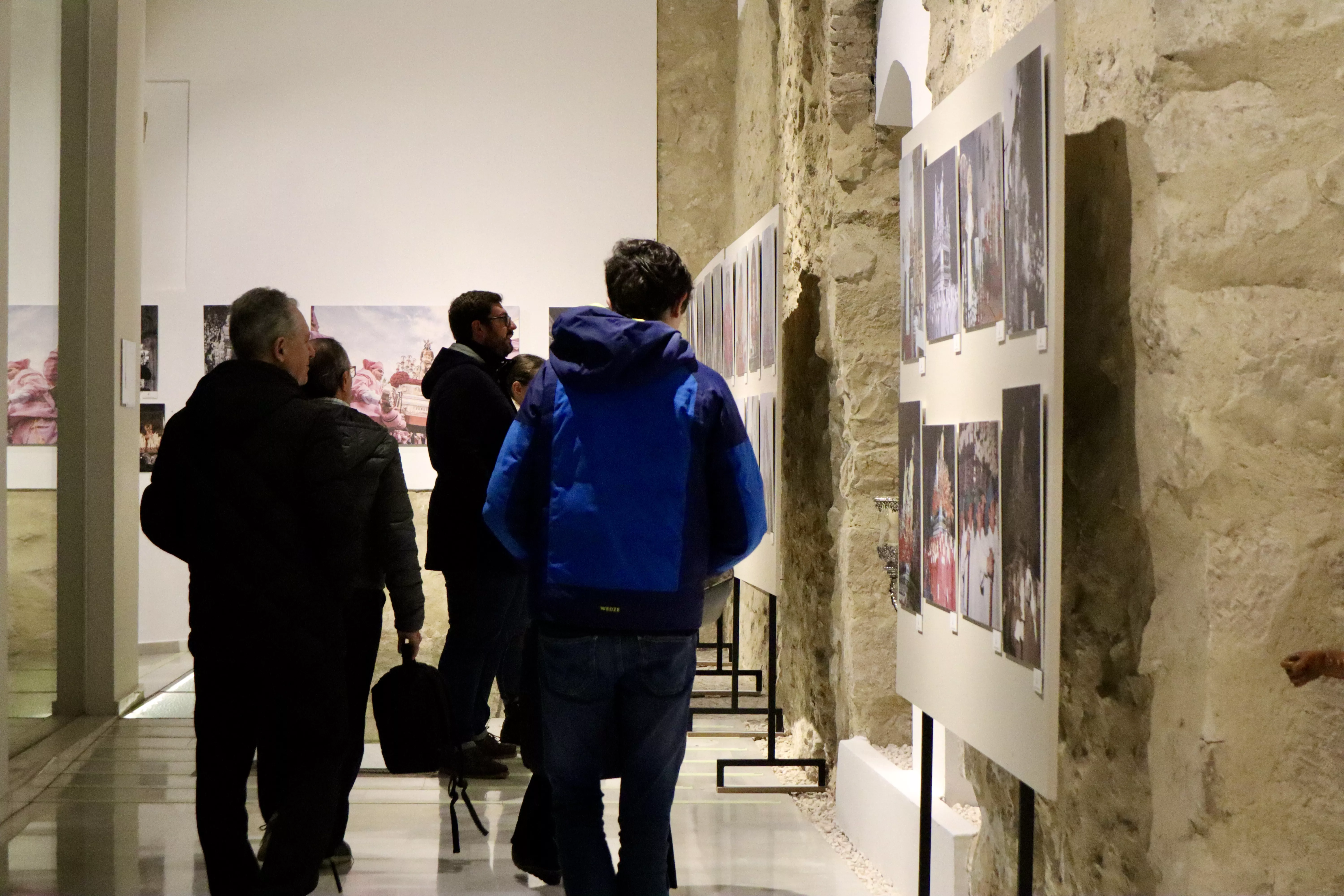 Exposición "Cien años de Columna, Paz y Esperanza en Lucena"