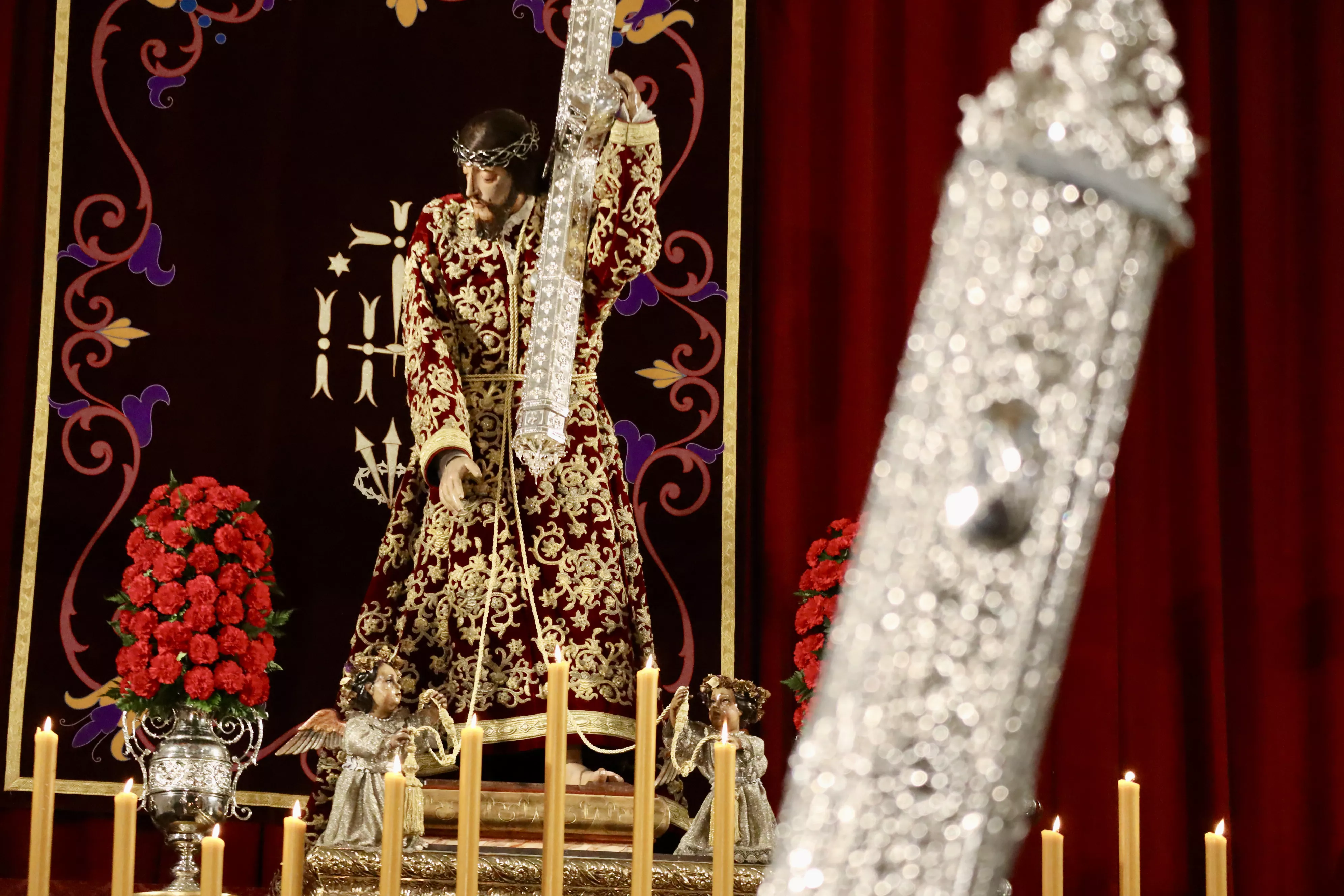 Presentación de la Cruz de los Devotos de Ntro. Padre Jesús Nazareno