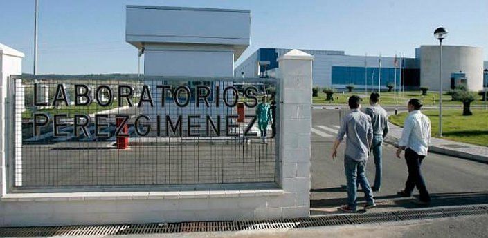  Instalaciones de Pérez Gimenez en Almodóvar del Río. Fuente: ABC Córdoba 