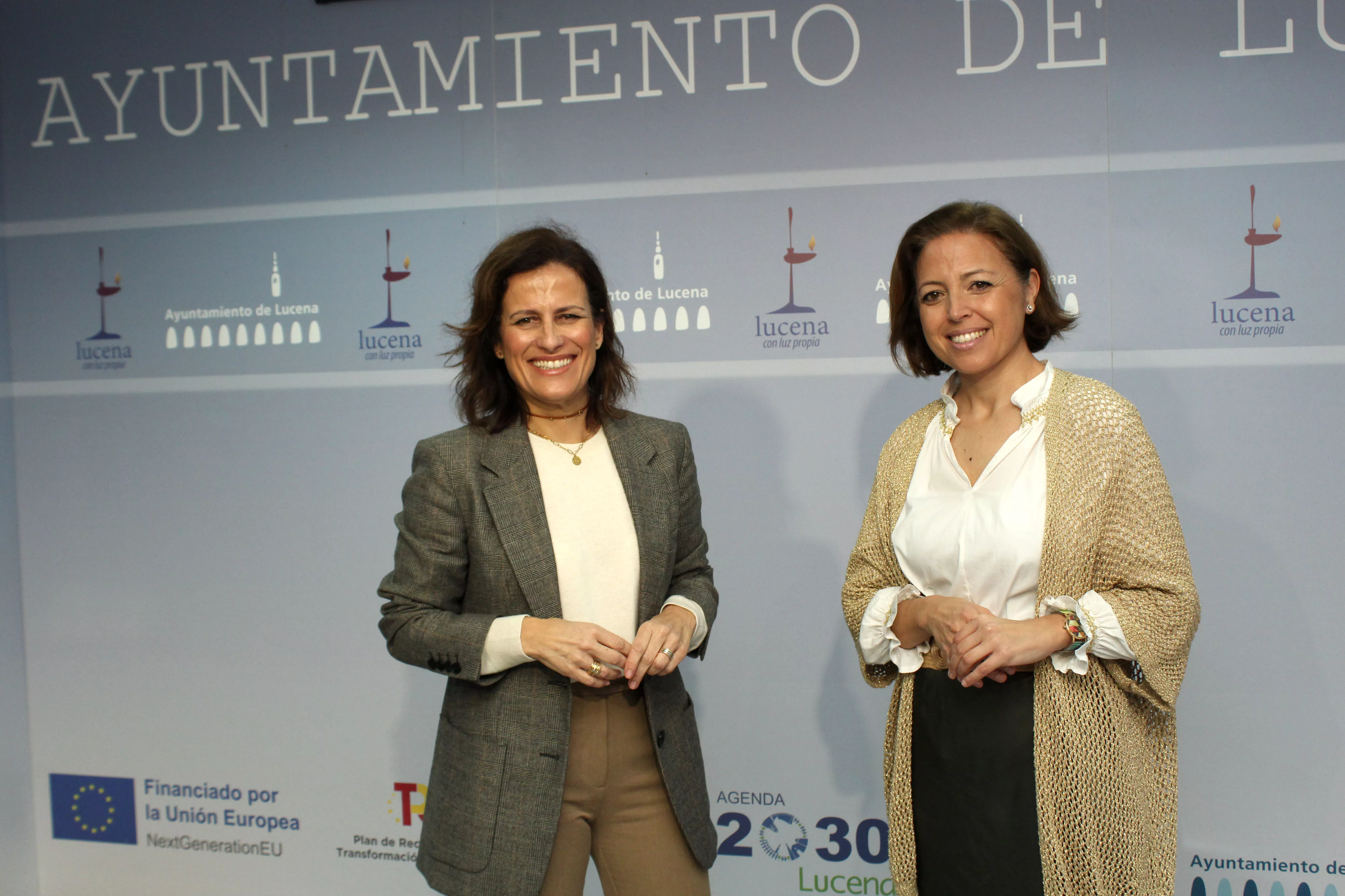 Míriam Ortiz y Mamen Galindo durante la rueda de prensa