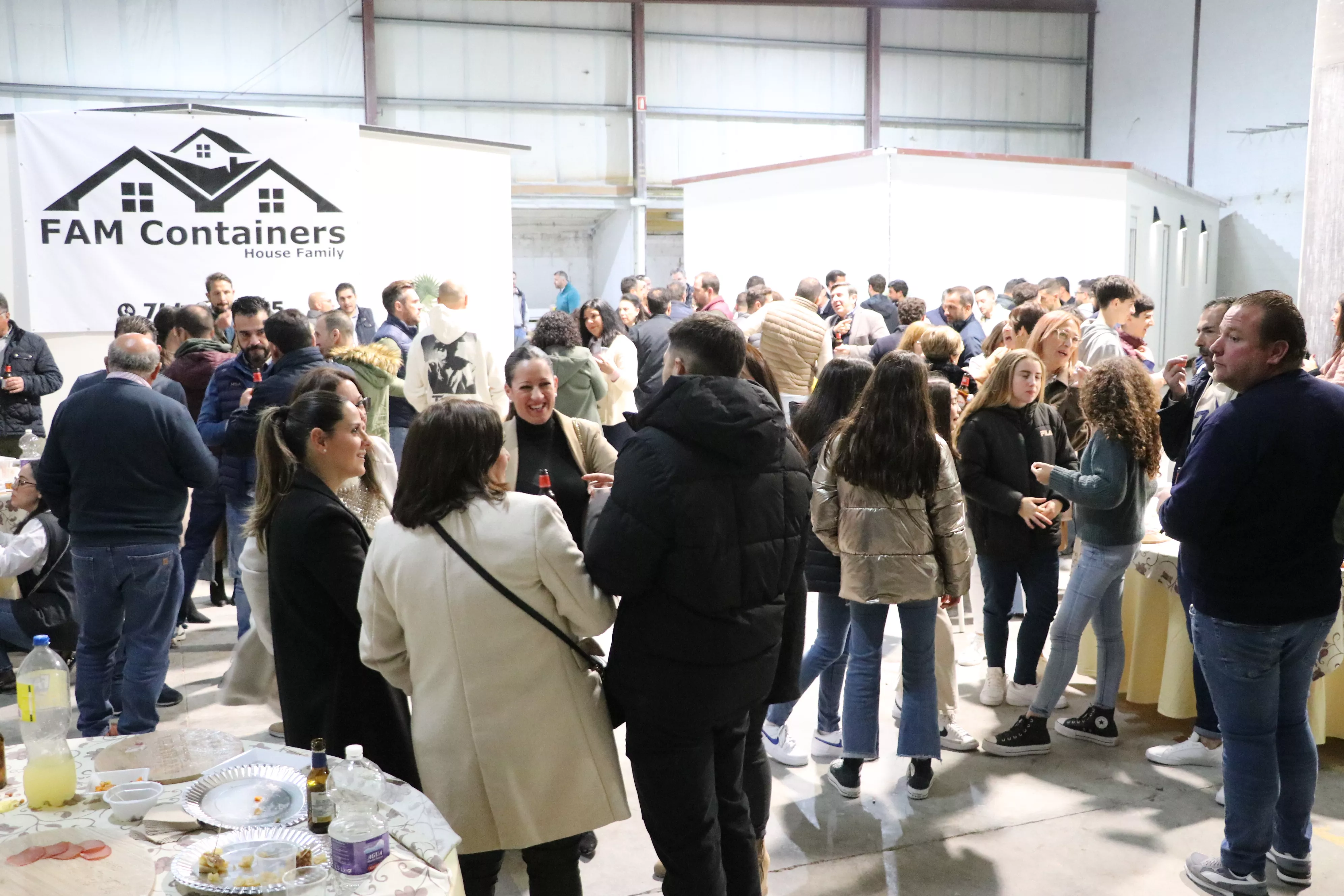 Inauguración de las nuevas instalaciones de FAM Containers