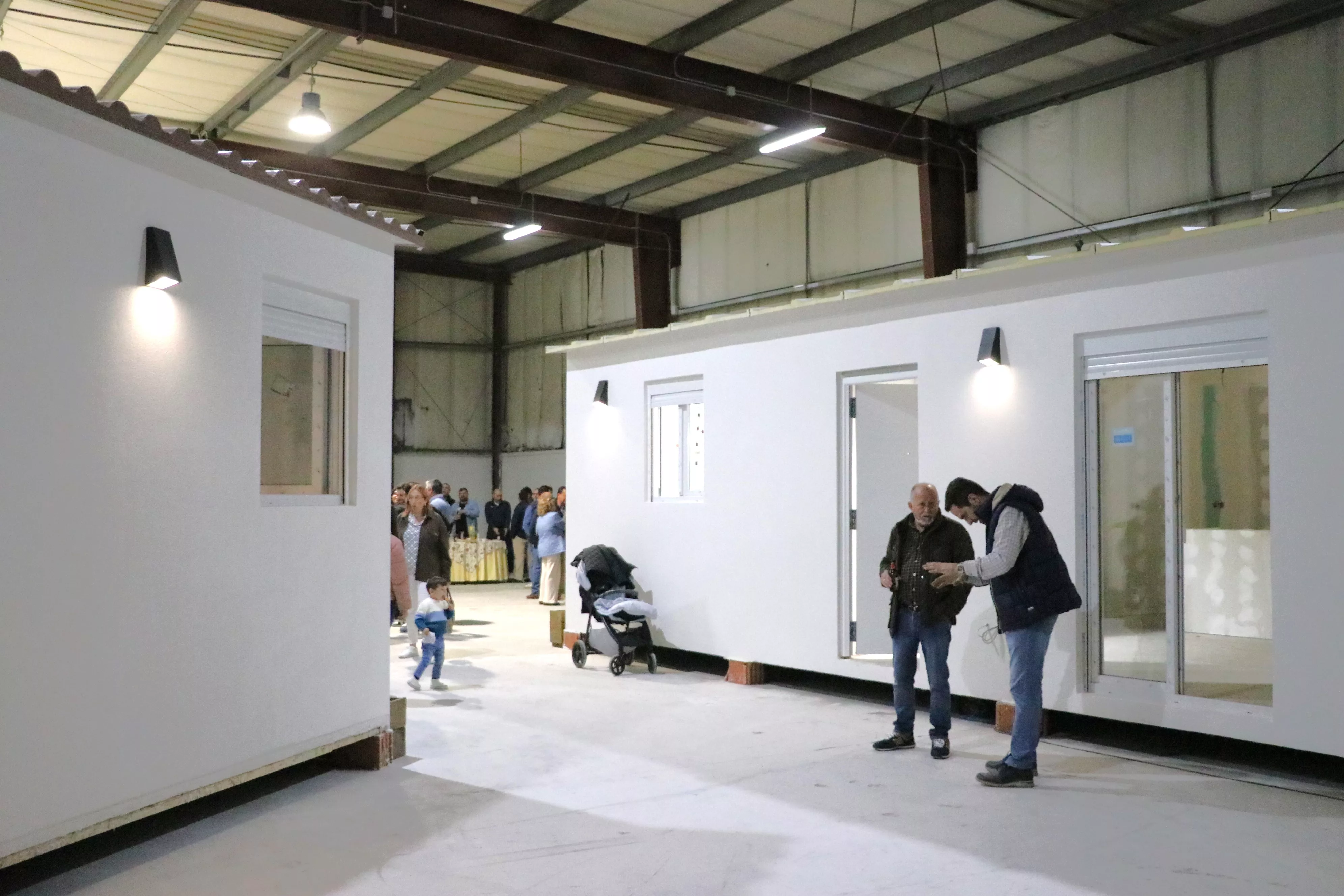 Inauguración de las nuevas instalaciones de FAM Containers