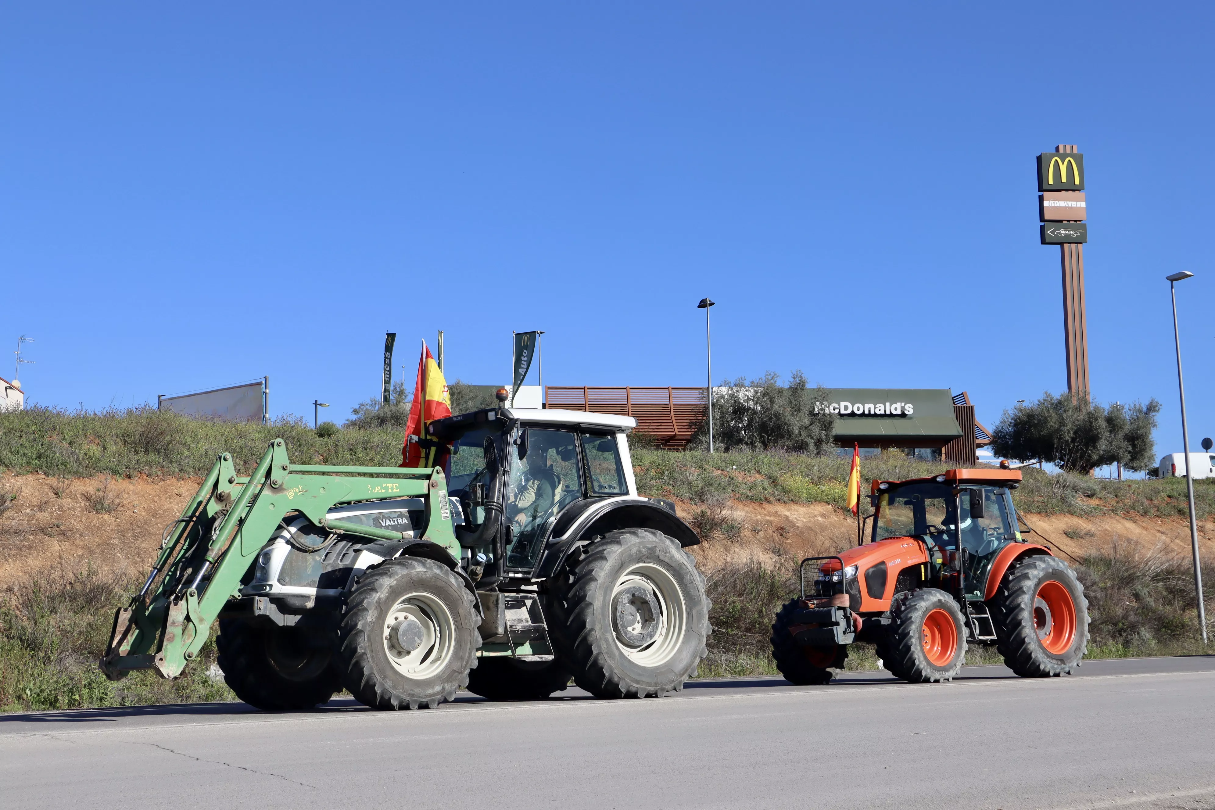 Tractorada en Lucena