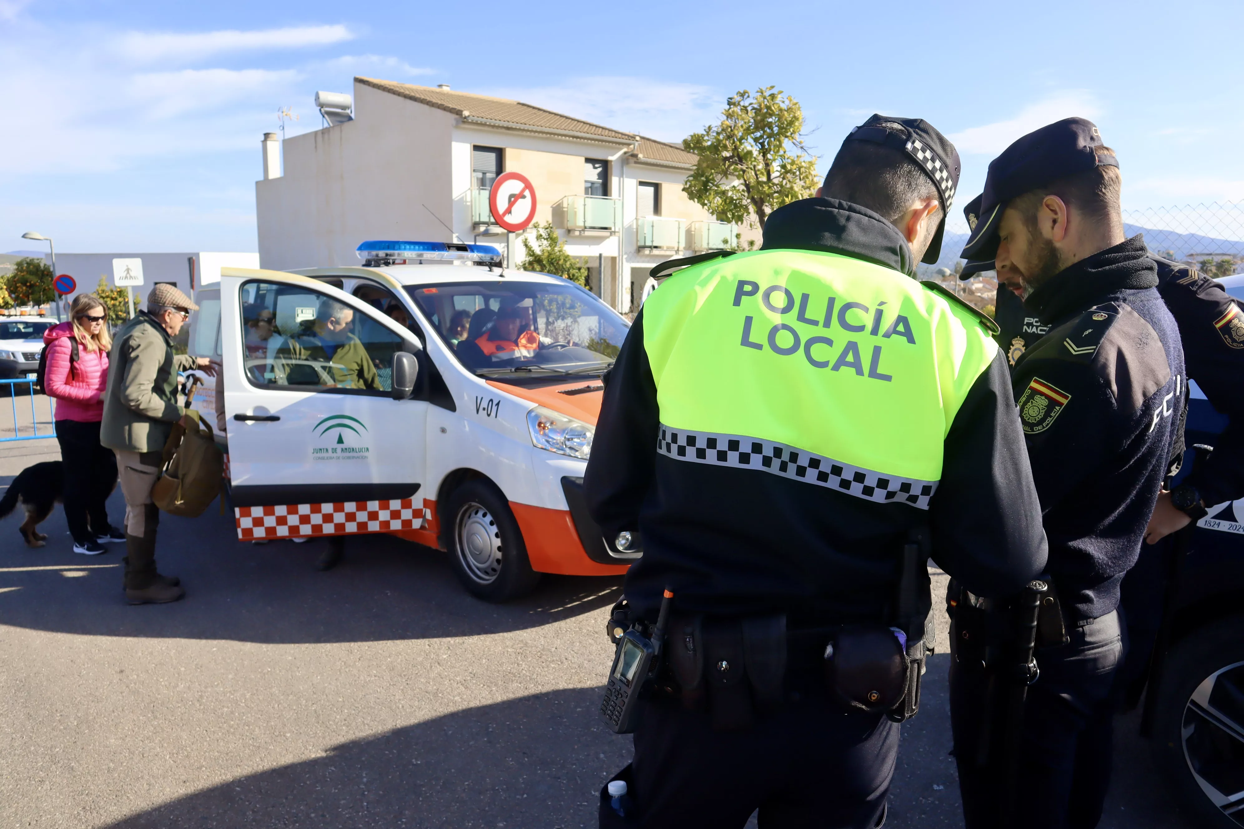 Operativo de búsqueda del hombre desaparecido en Lucena