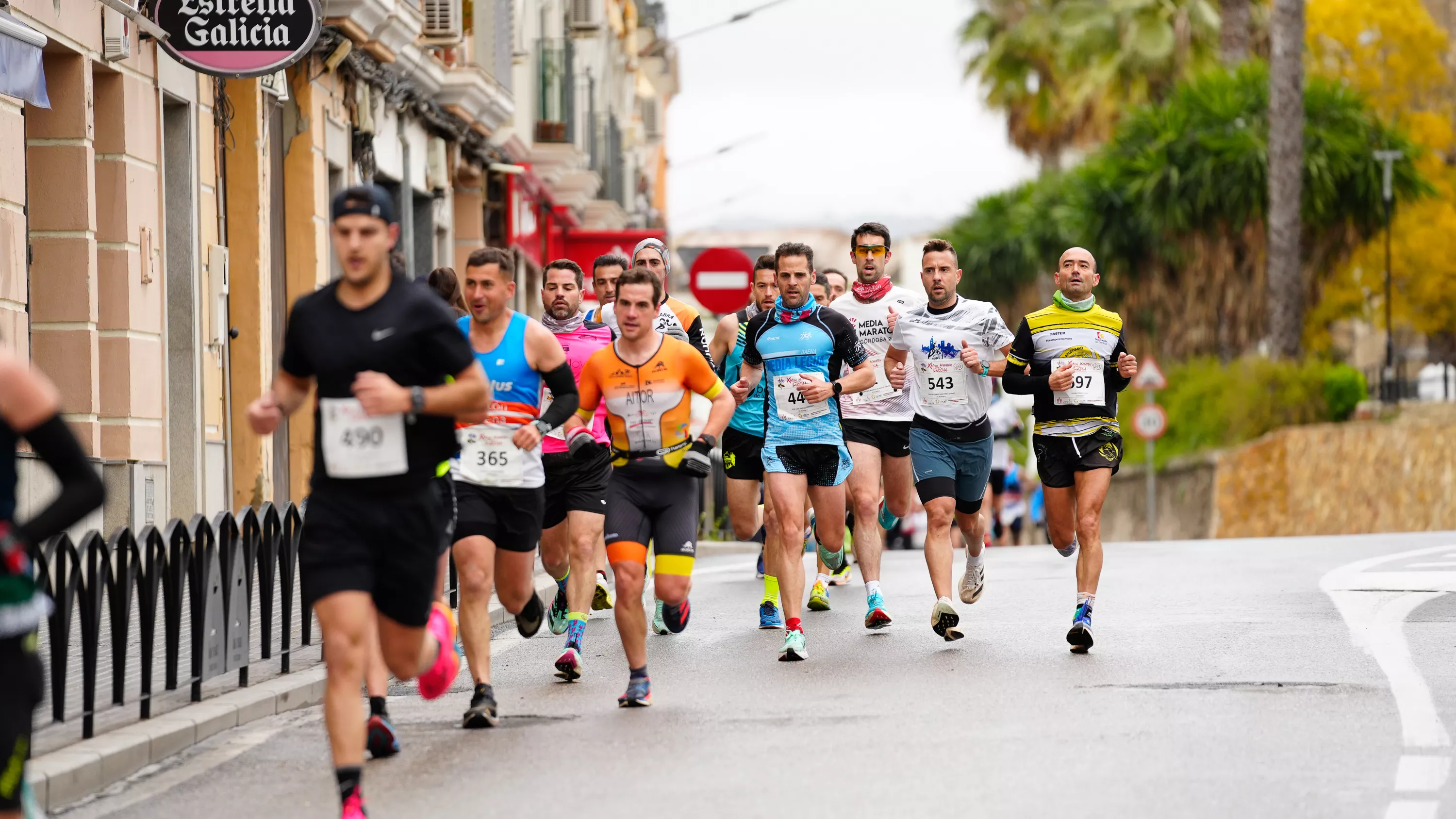 X Media Maratón de Lucena. Jesús Cañete