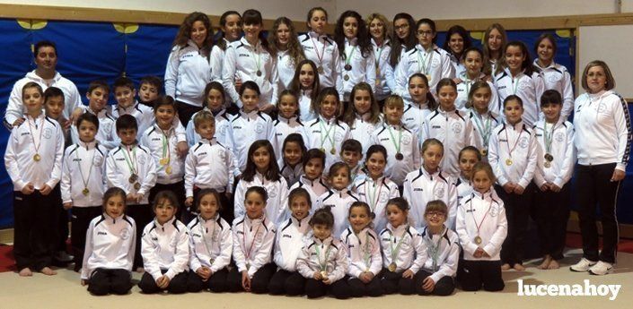  El Club Lucentino de Gimnasia logra 45 medallas y 21 copas en el Trofeo de Navidad de Sevilla 