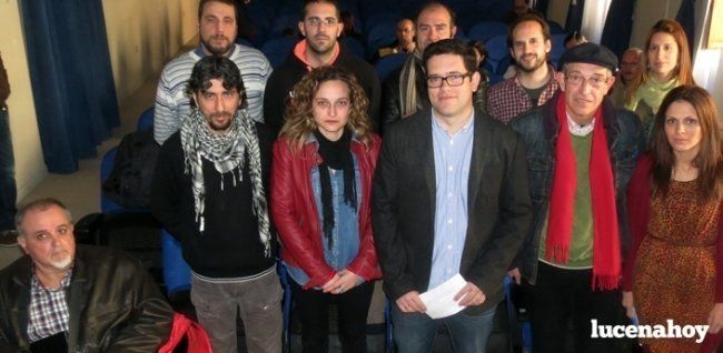  José Luis Marín, en el centro de la imagen, junto a varios miembros de su candidatura 