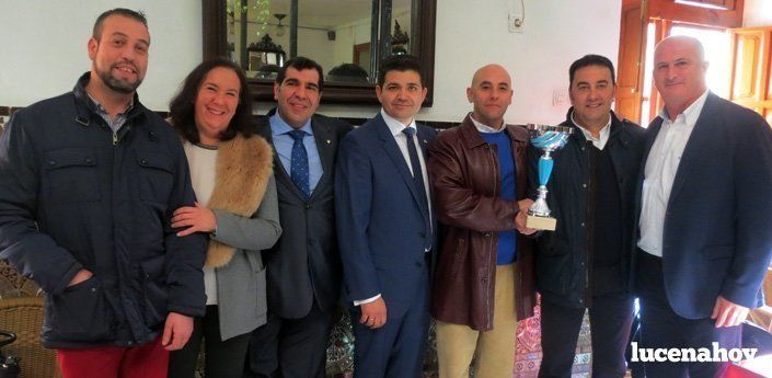  Los Gorditos vuelan con Mary Poppins al primer premio de carrozas de la Cabalgata (fotos) 