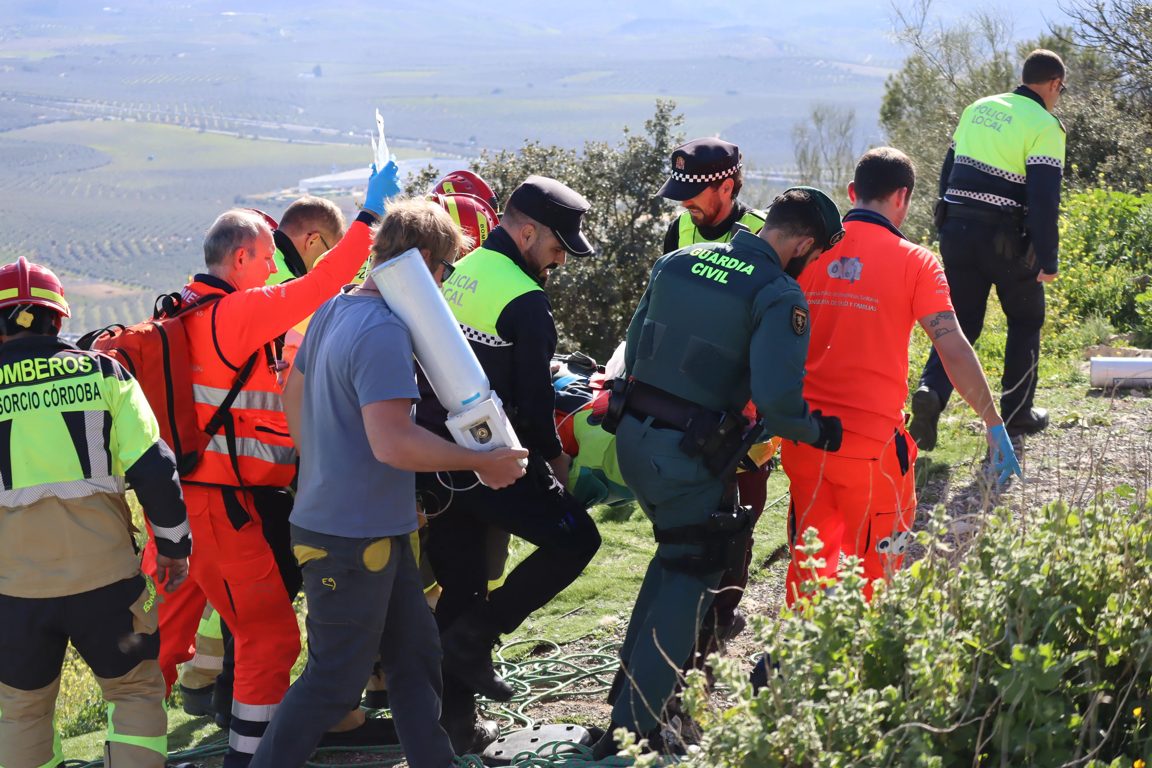 Accidente de un parapentista en la Sierra de Aras de Lucena