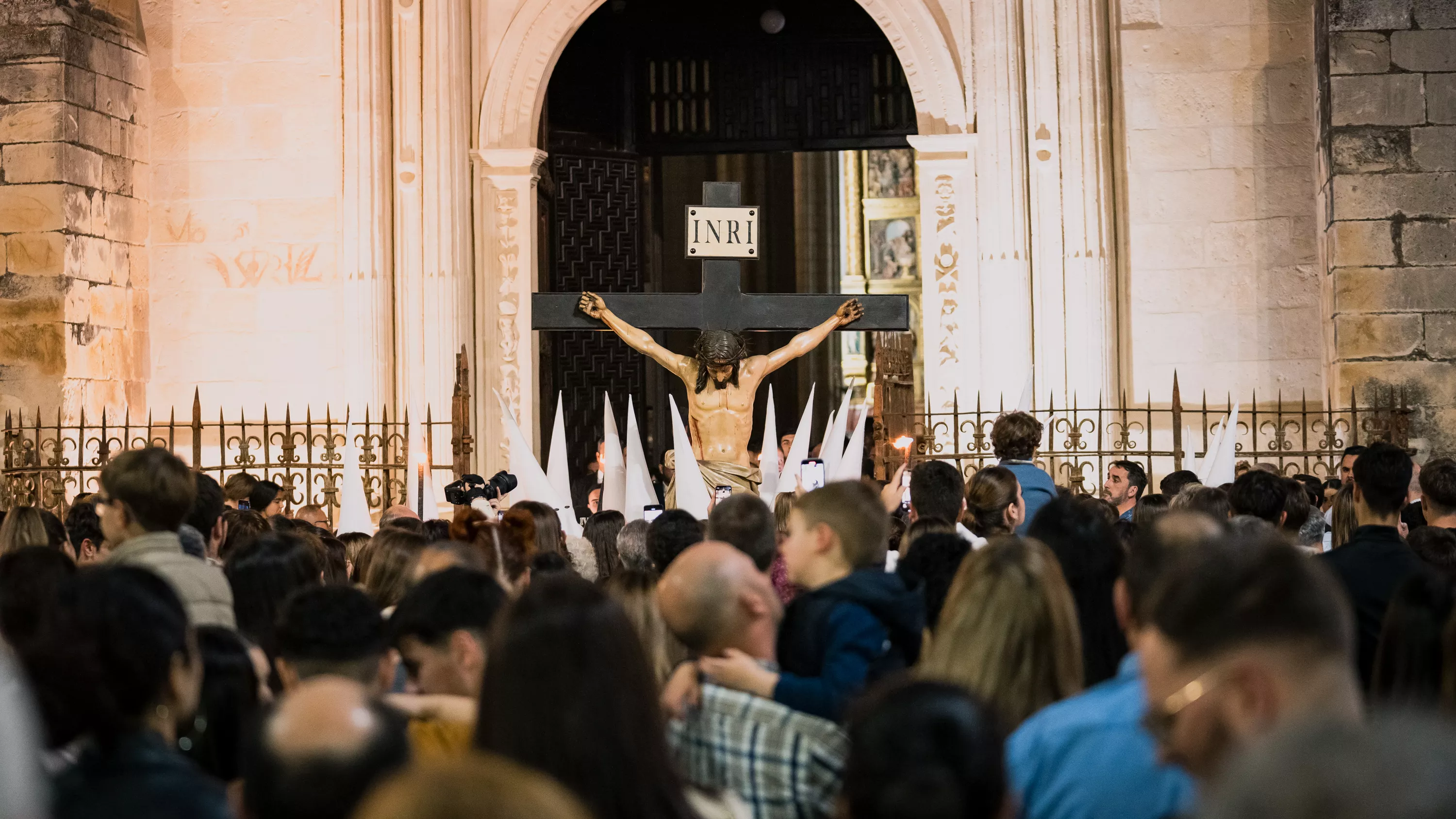 Cuaresma 2024 Viacrucis Silencio (2) Cuaresma 2024 Viacrucis Silencio (2)