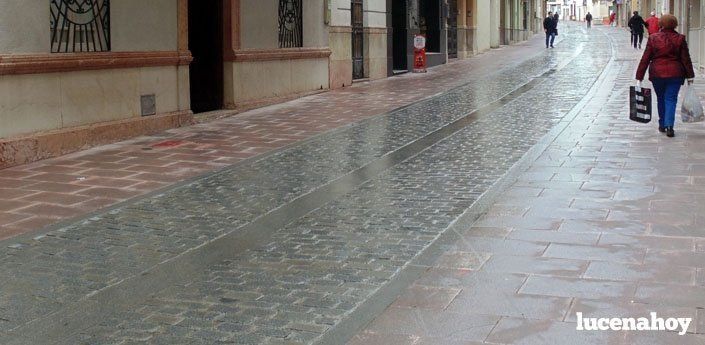  El Ayuntamiento exige a la empresa adjudicataria de las obras de la calle El Agua que repare los desperfectos 