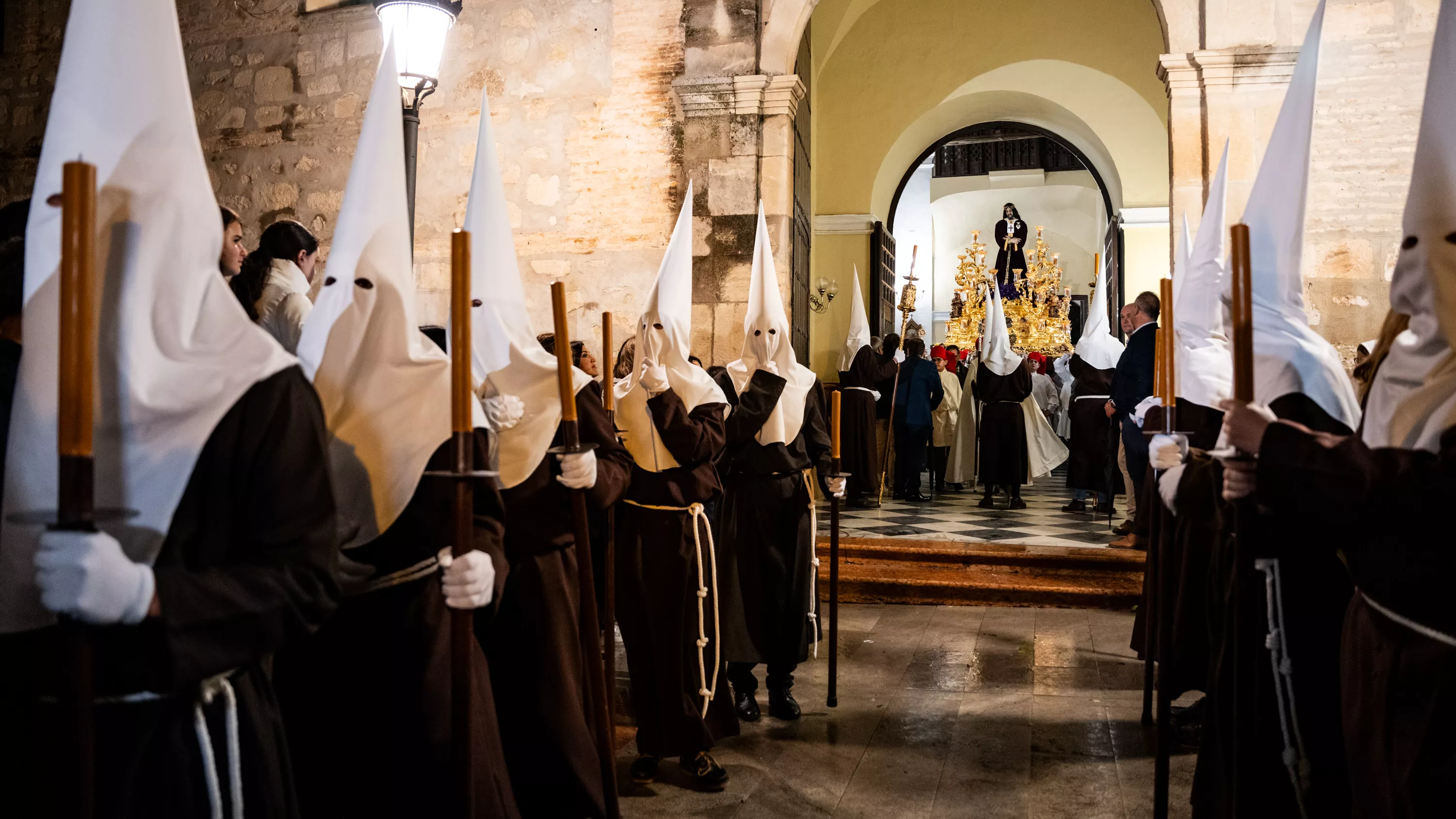 Semana Santa 2024   Lunes Santo   COFRADÍA FRANCISCANA DE PASIÓN (12)