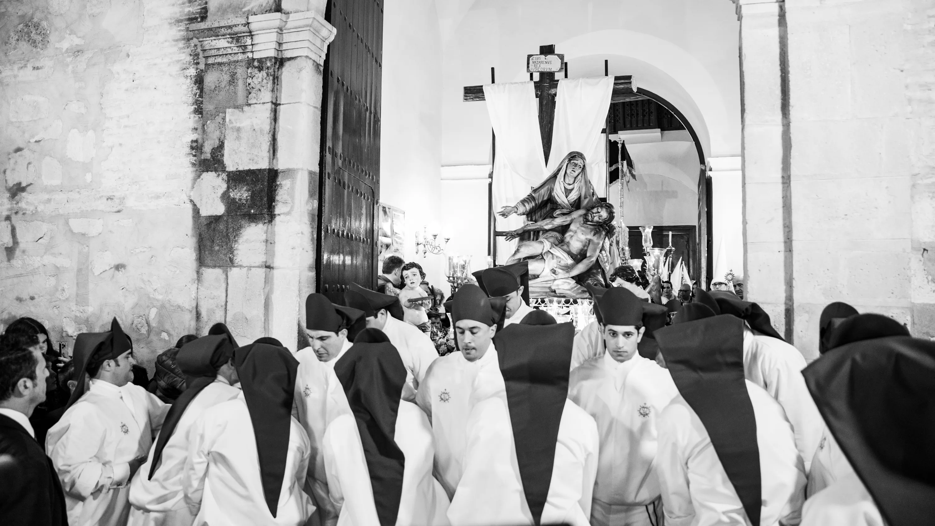 Semana Santa 2024   Lunes Santo   COFRADÍA FRANCISCANA DE PASIÓN (17)