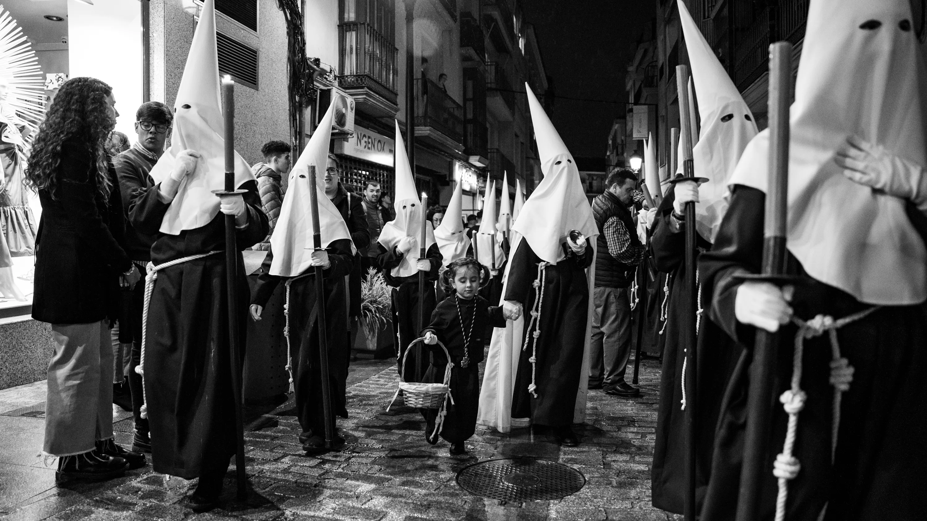 Semana Santa 2024   Lunes Santo   COFRADÍA FRANCISCANA DE PASIÓN (24)