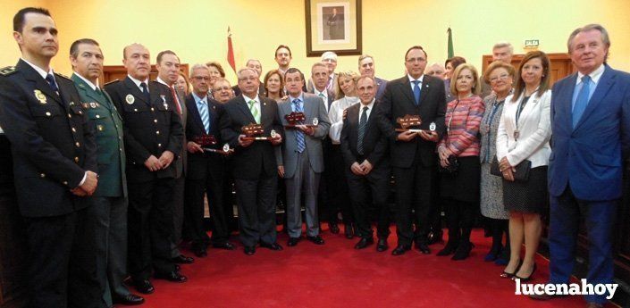  Abundio Mora, la Cofradía del Huerto, Cañadas y la Cooperativa Virgen de Araceli son galardonados en el Día de Andalucía (fotos) 