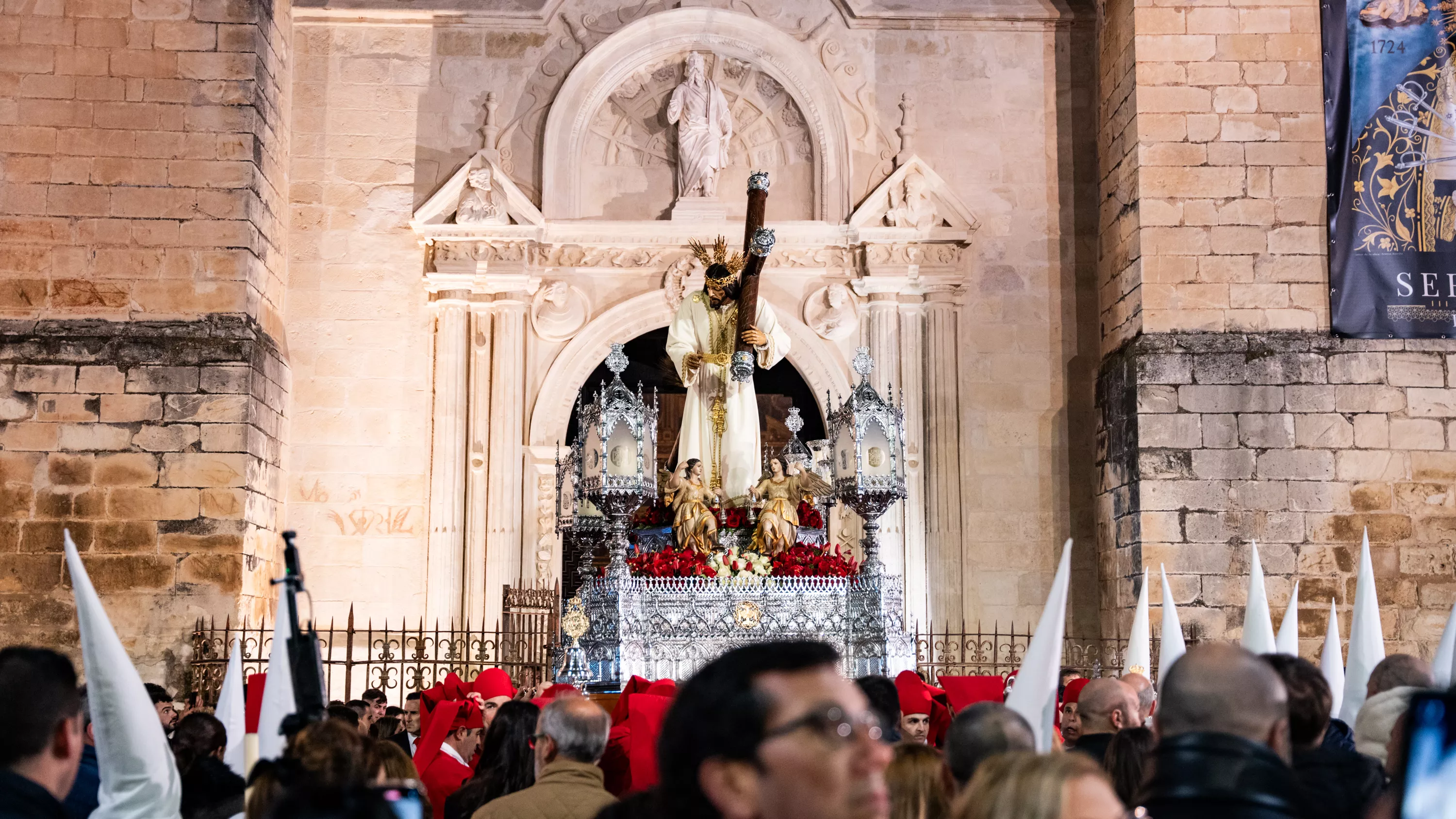 Semana Santa 2024   Martes Santo   AMOR Y PAZ (55)