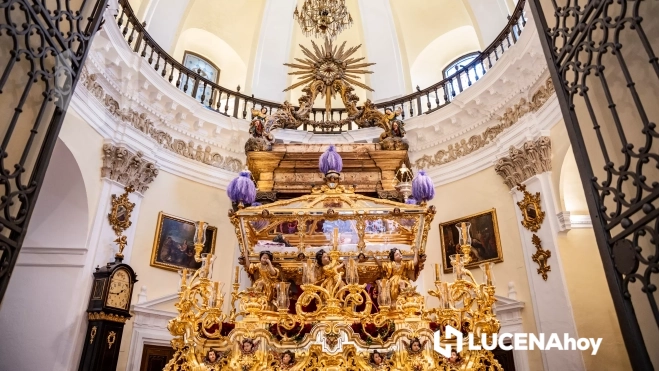 Viernes Santo: Santo Entierro de Cristo, preparado para su salida Viernes Santo: Santo Entierro de Cristo, preparado para su salida