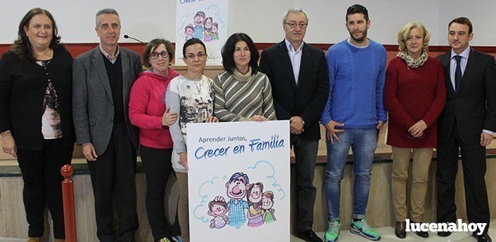  Servicios Sociales promueve un taller educativo para familias patrocinado por la Obra Social 'La Caixa' 