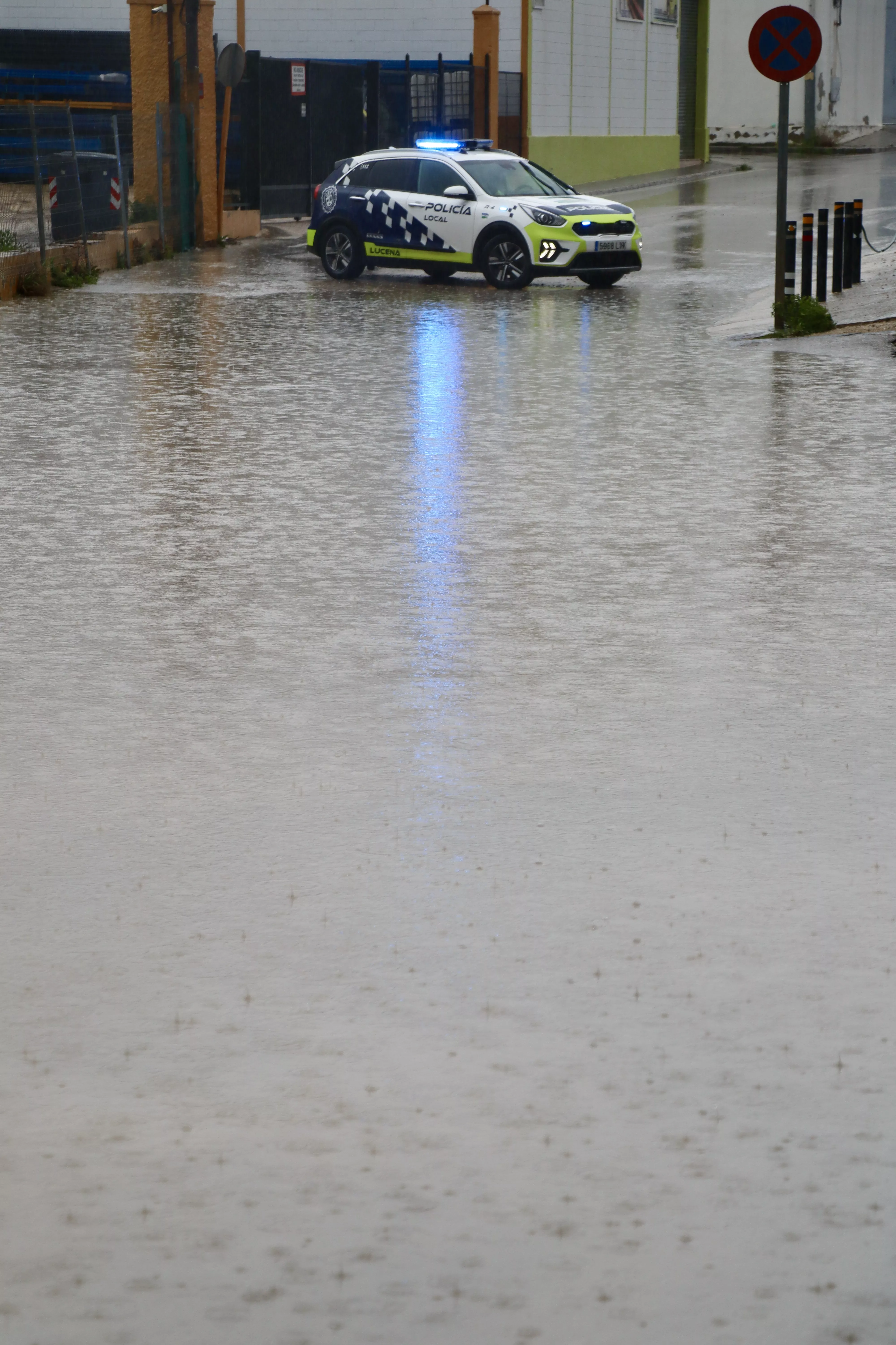 La tormenta deja problemas en distintos puntos de Lucena