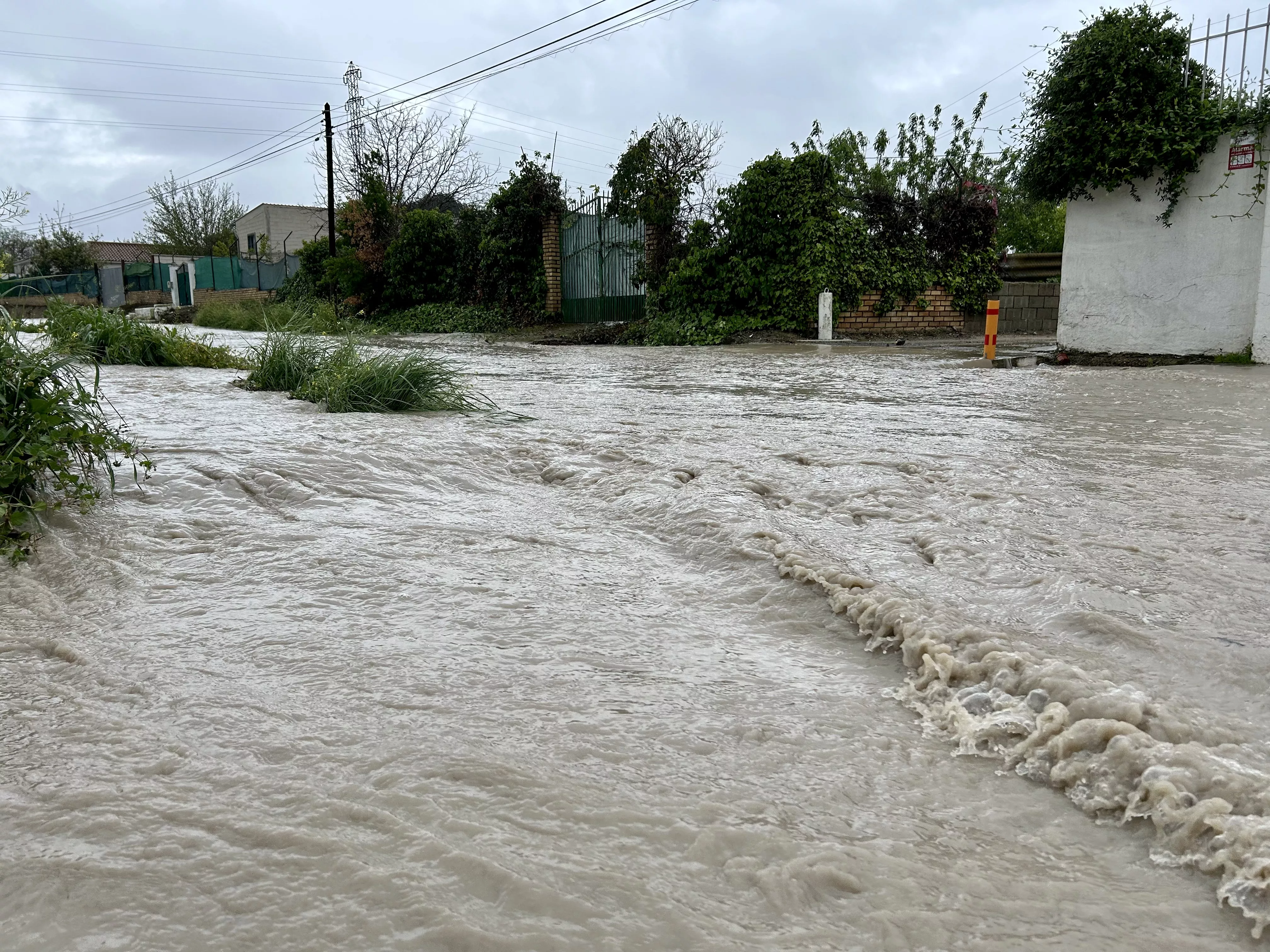 La tormenta deja problemas en distintos puntos de Lucena