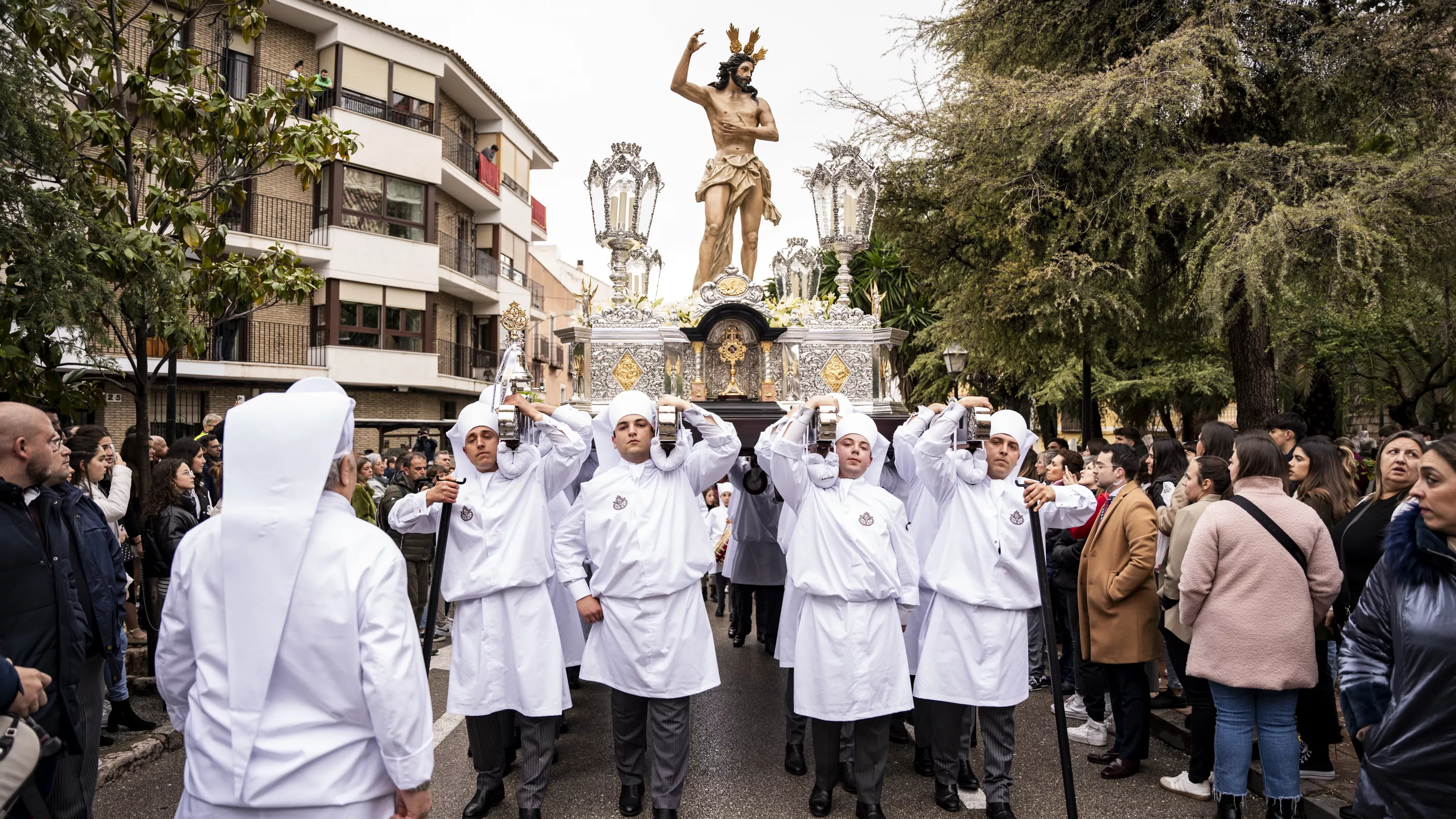 Semana Santa 2024   Domingo de Resurrección   RESUCITADO (11)