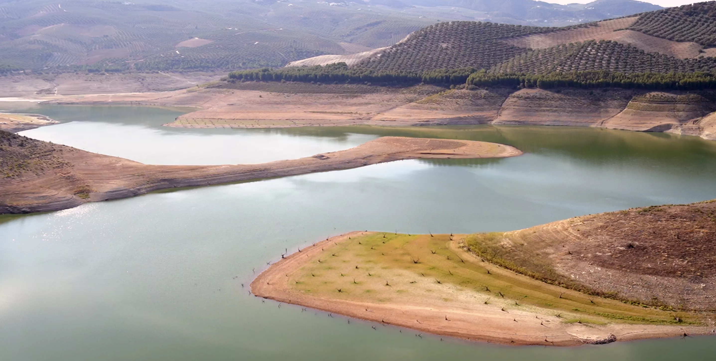 Una imagen reciente del Pantano de Iznájar