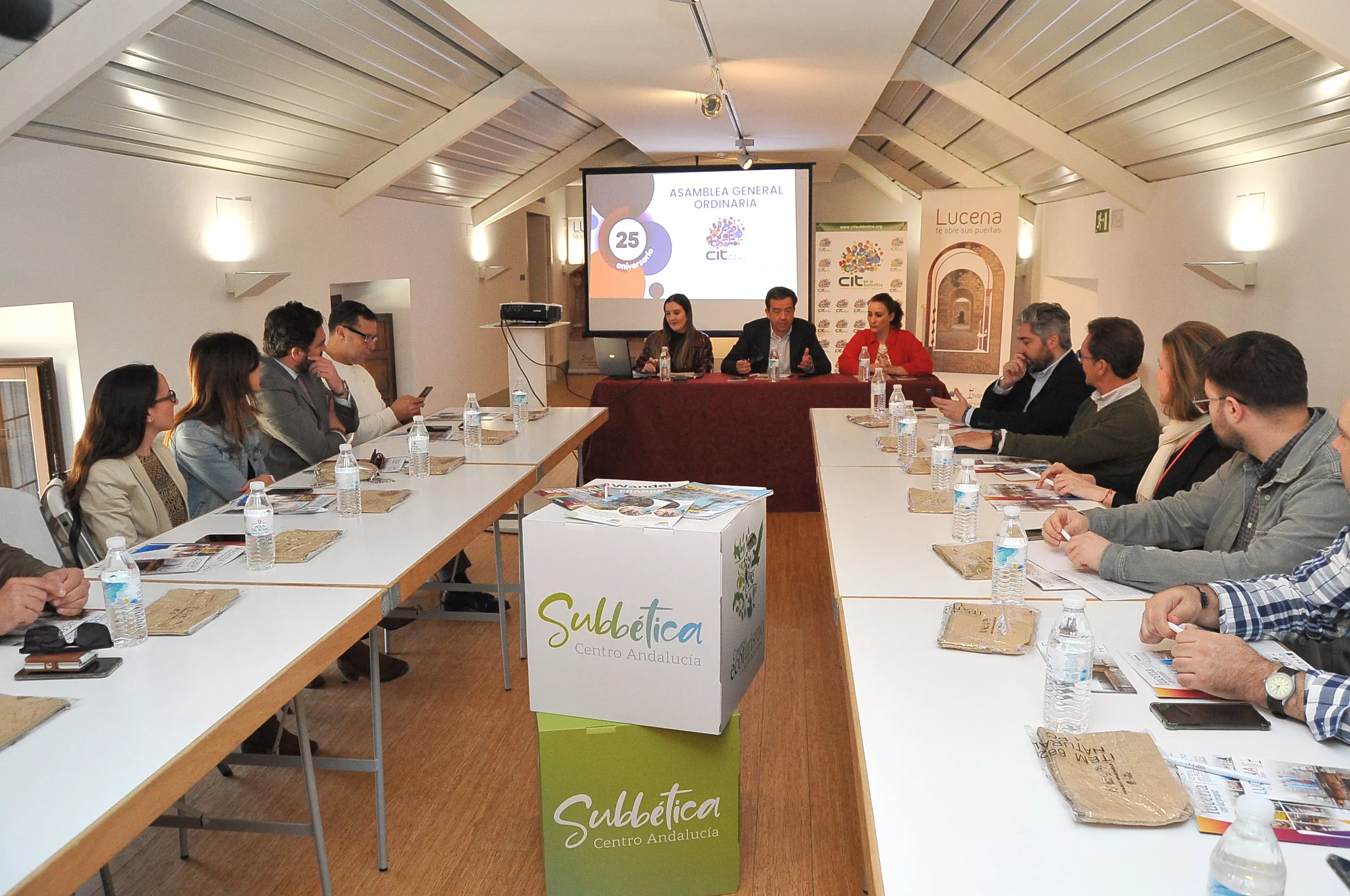 Un momento de la asamblea del CIT Subbética 