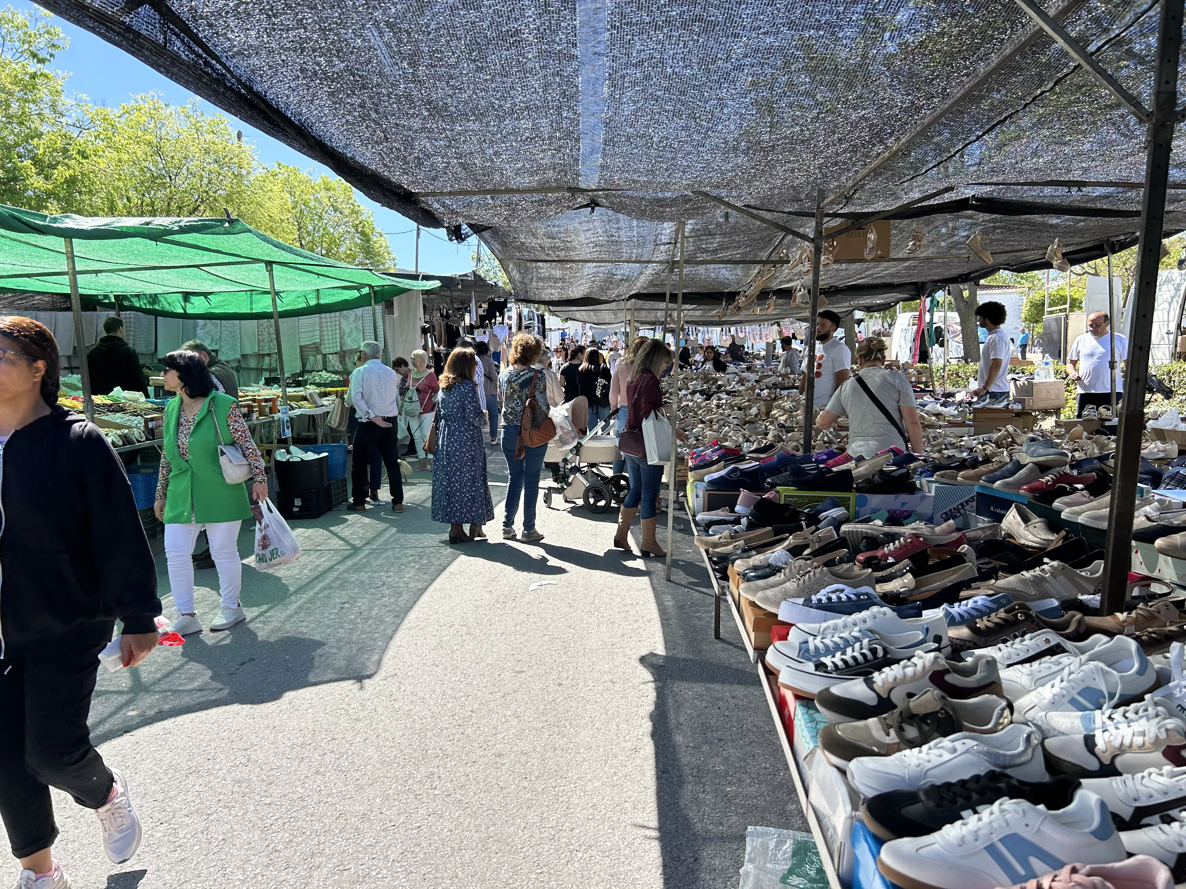 Mercadillo municipal de Lucena