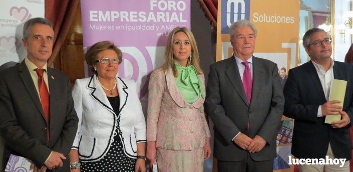  El VI Foro Empresarial insiste en el fomento del espíritu emprendedor y en las ventajas del autoempleo (fotos) 