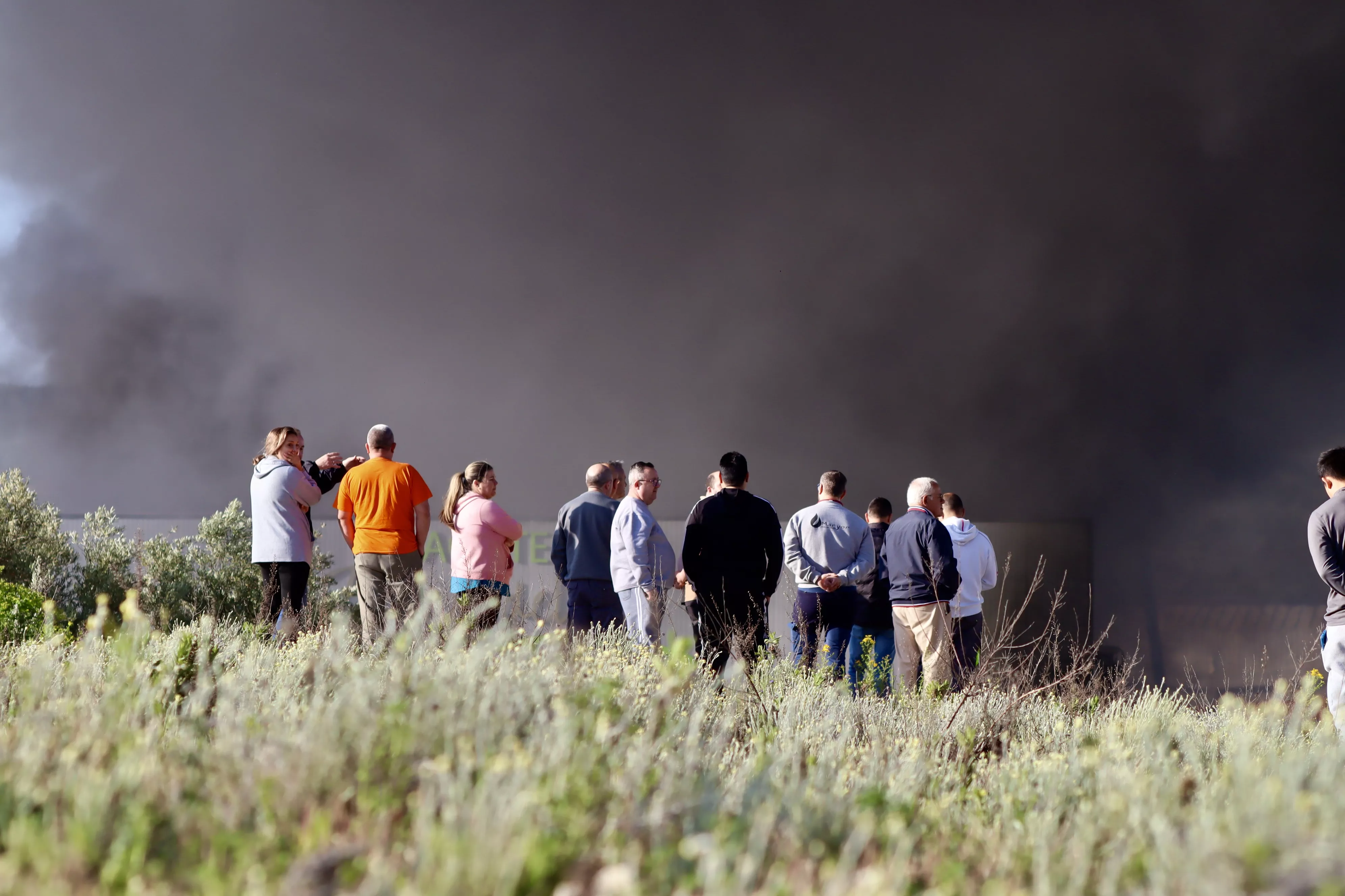 Incendio en la empresa Balcón del Sur de Lucena