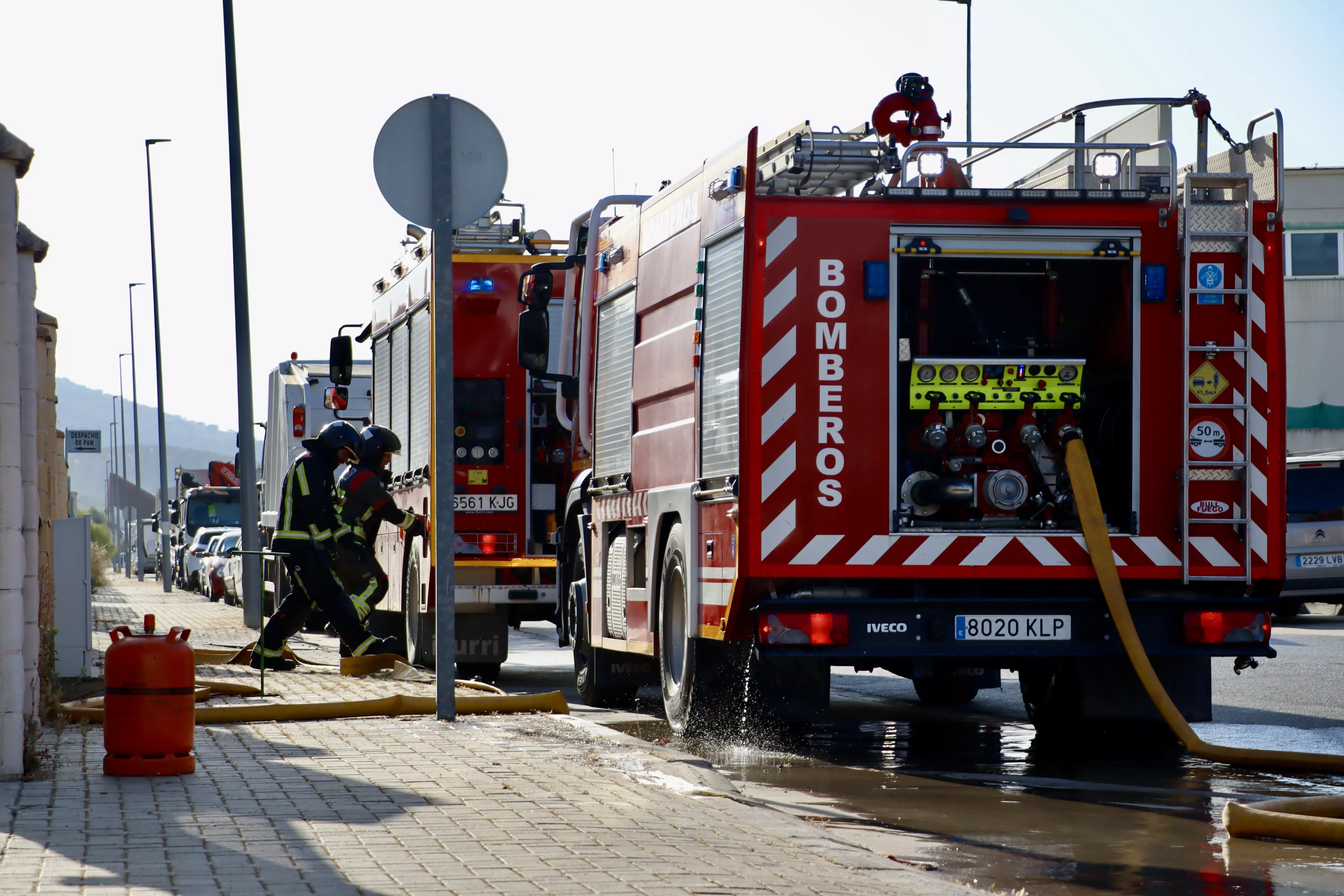 Incendio en la empresa Balcón del Sur de Lucena