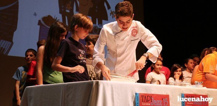  El finalista de MasterChef Fabián León dirige un taller de cocina para niños en el Palacio Erisana 