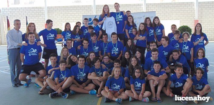  52 medallas para los nadadores locales en el VI Encuentro de Natación "Ciudad de Lucena" 