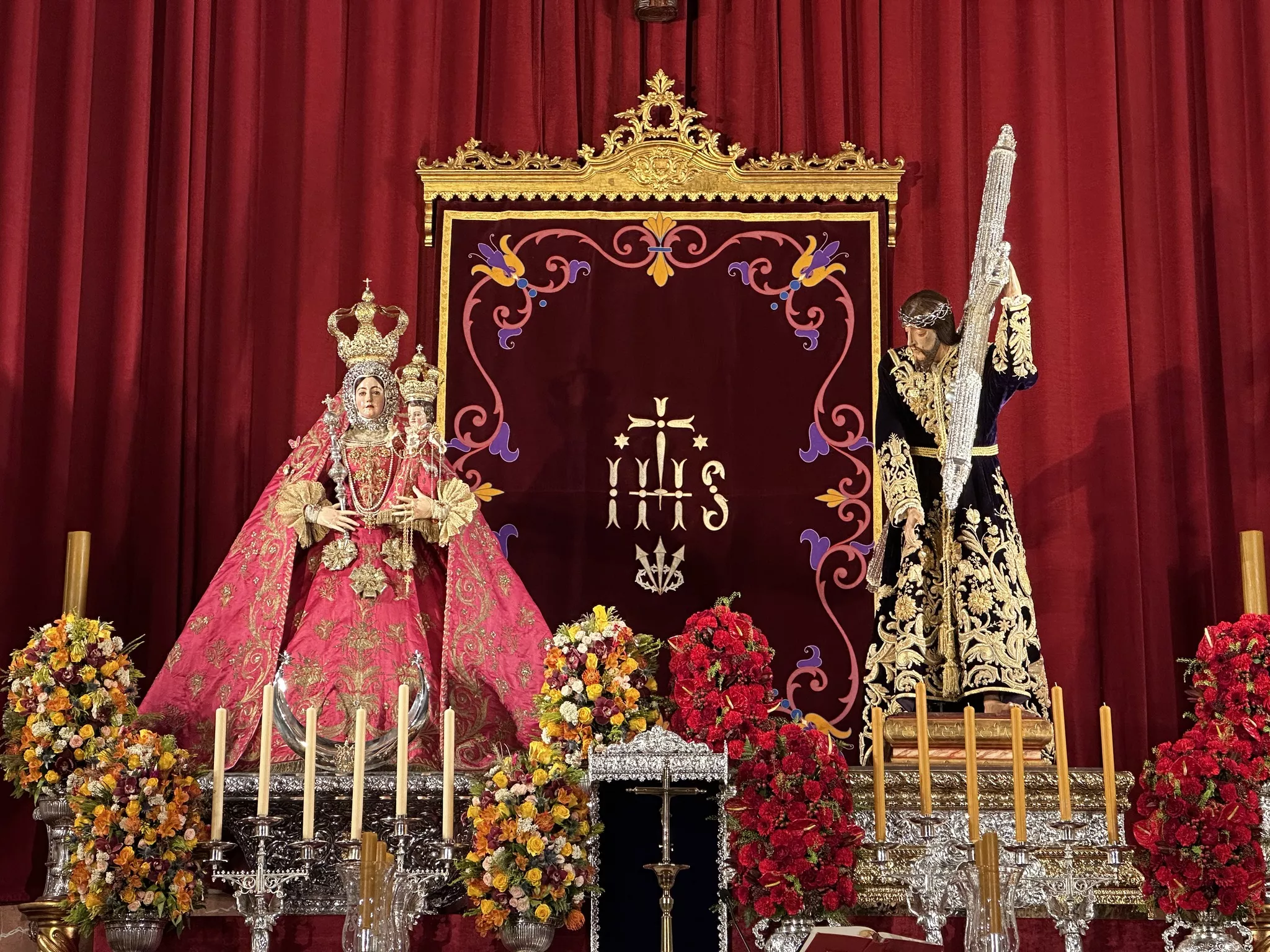 María Stma. de Araceli junto a Ntro. Padre Jesús Nazareno en San Pedro Mártir
