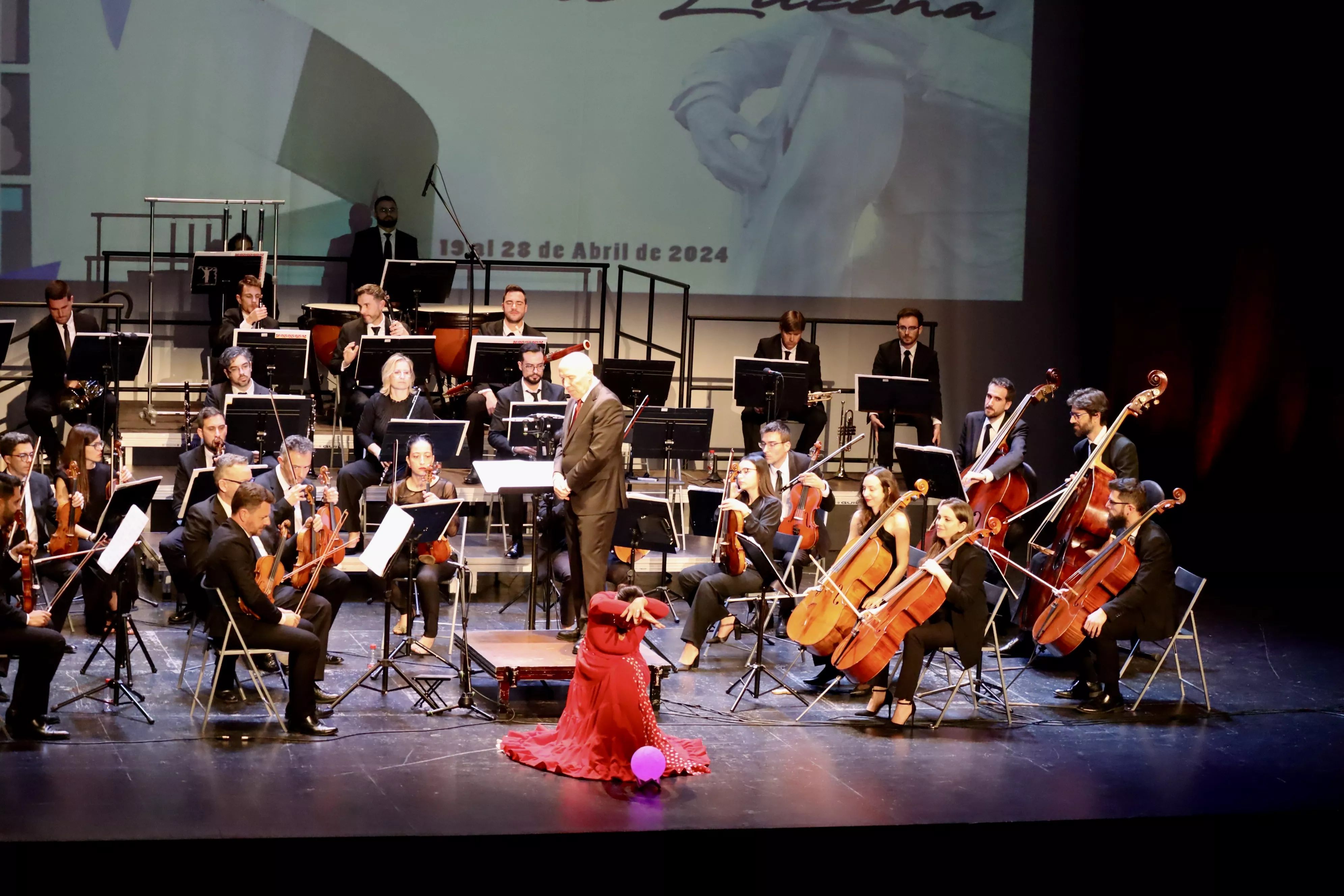 Concierto de clausura del "Lucena Guitar Fest" Paco de Lucena con la Orquesta Ciudad de Almería