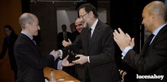  Marzo 2014: Rajoy entrega uno de los premios Startex a Jenaro García (Gowex)  