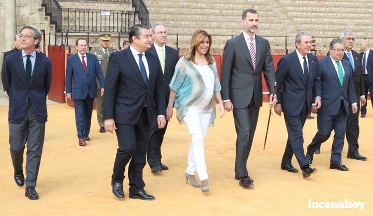Galería: El Rey Felipe VI entrega a Natividad Gómez el Premio Real Maestranza de Caballería de Sevilla