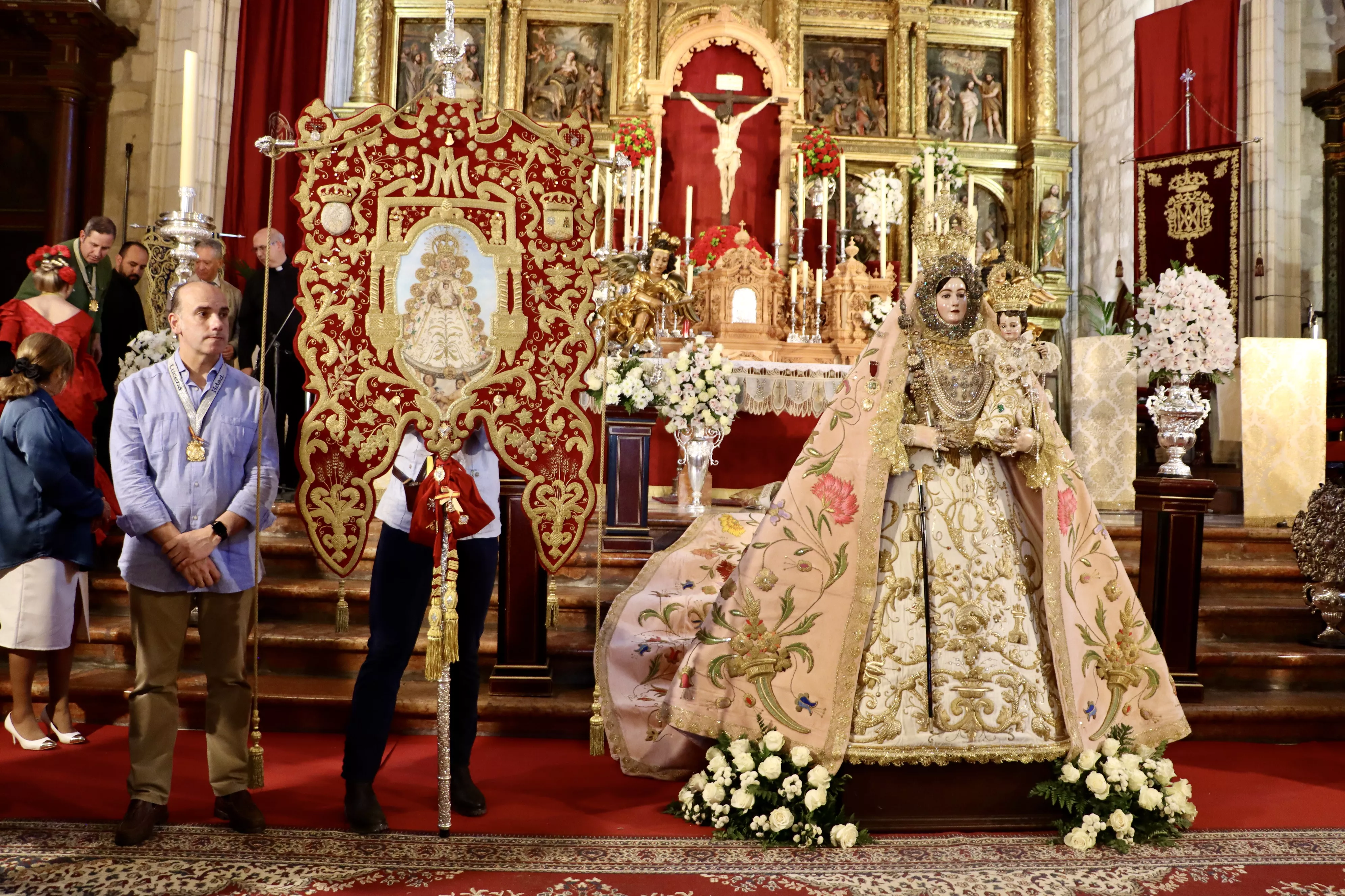 Salida de la Hermandad del Rocío de Lucena 2024 Salida de la Hermandad del Rocío de Lucena 2024