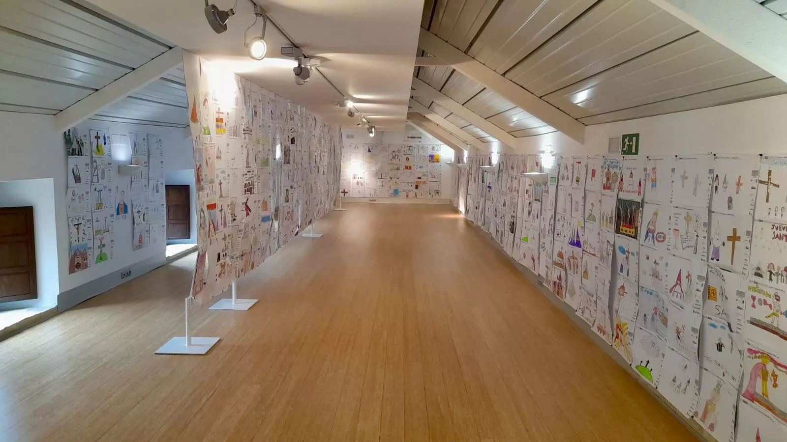Exposición de los trabajos en la Casa de los Mora