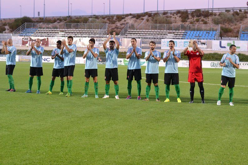 Galería: Presentación del Ciudad de Lucena e imágenes del partido entre el equipo de Sarmiento y el Atlético Mancha Real Galería: Presentación del Ciudad de Lucena e imágenes del partido entre el equipo de Sarmiento y el Atlético Mancha Real